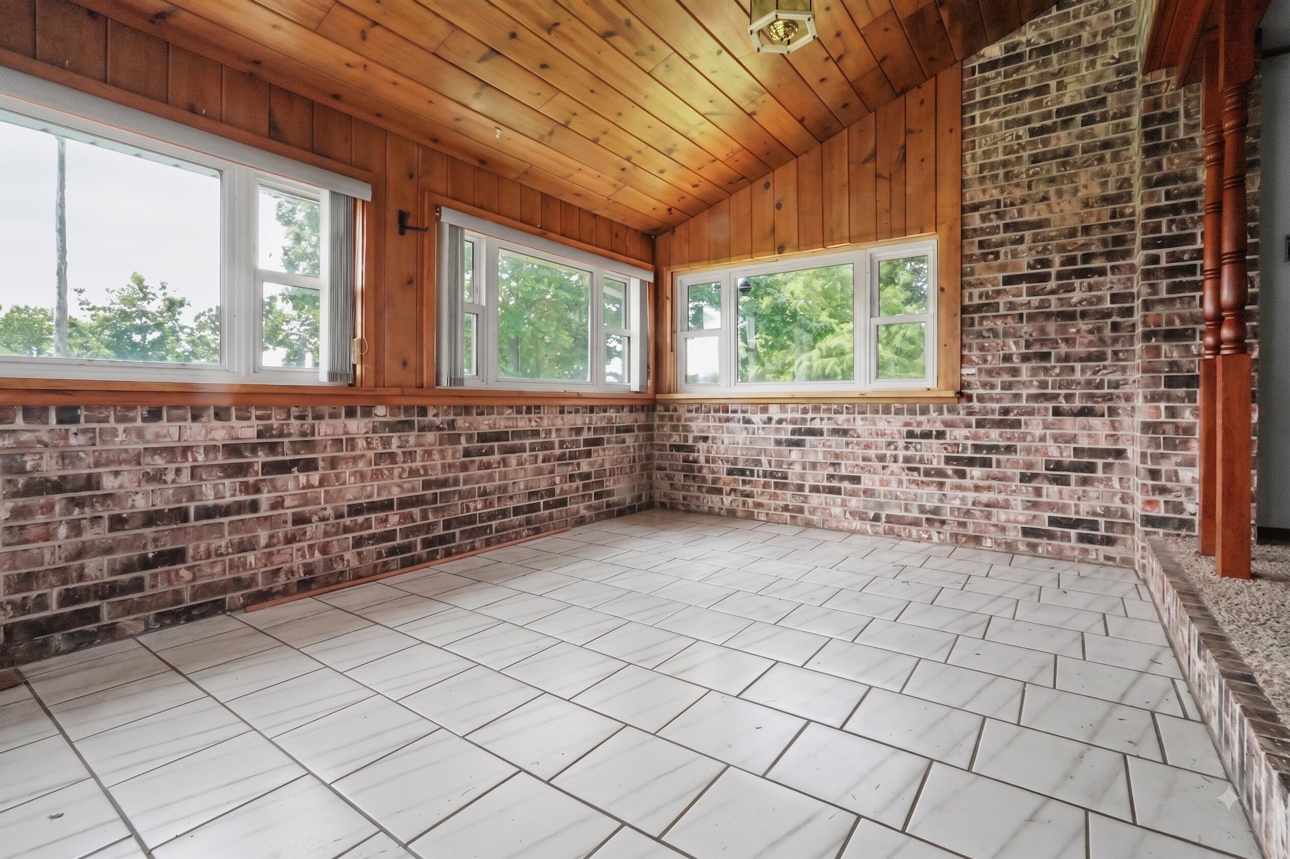 1114 Vermule Road Property Photo 6