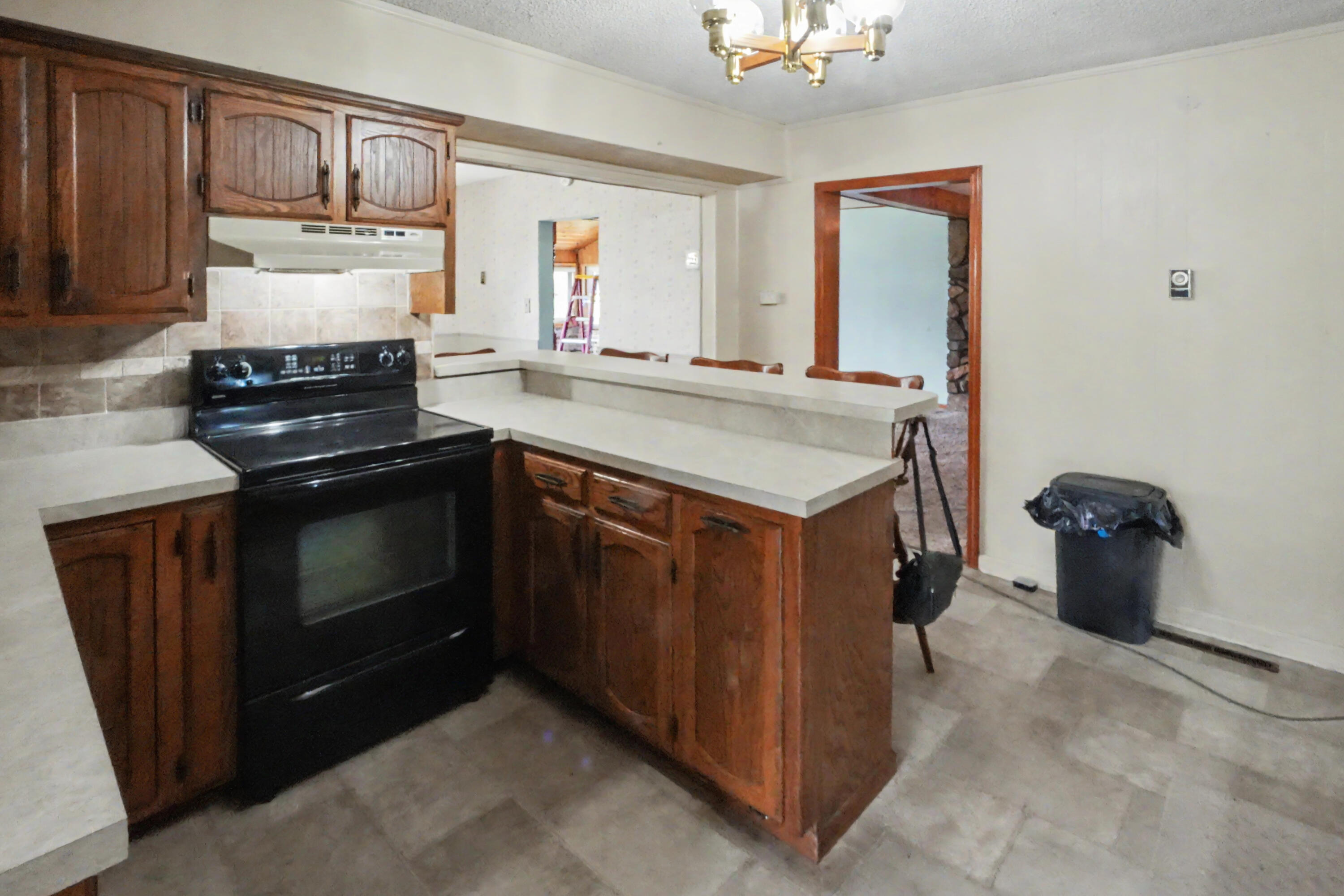 1114 Vermule Road Property Photo 9