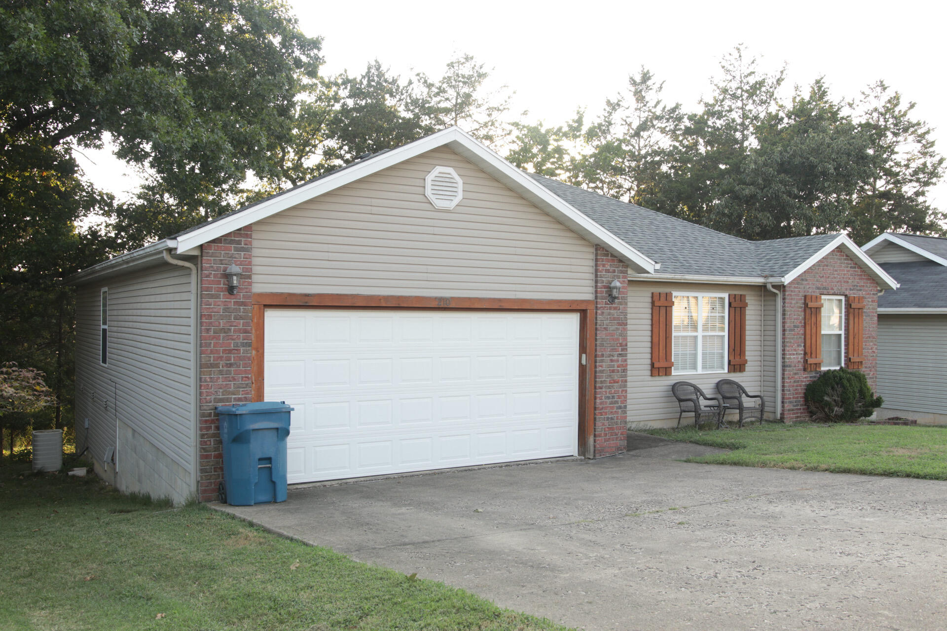 210 Eagle Drive Property Photo 8