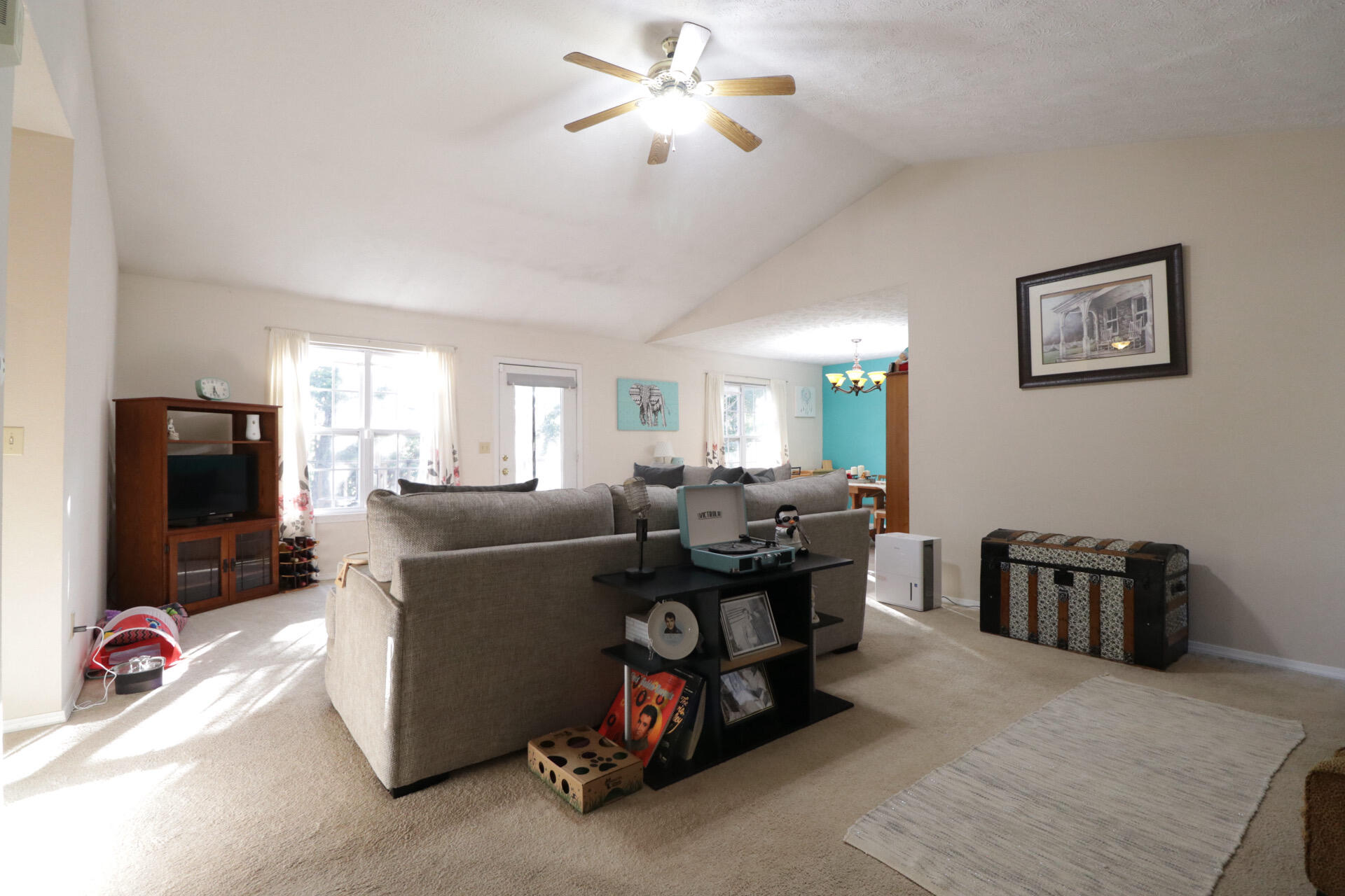 210 Eagle Drive Property Photo 13