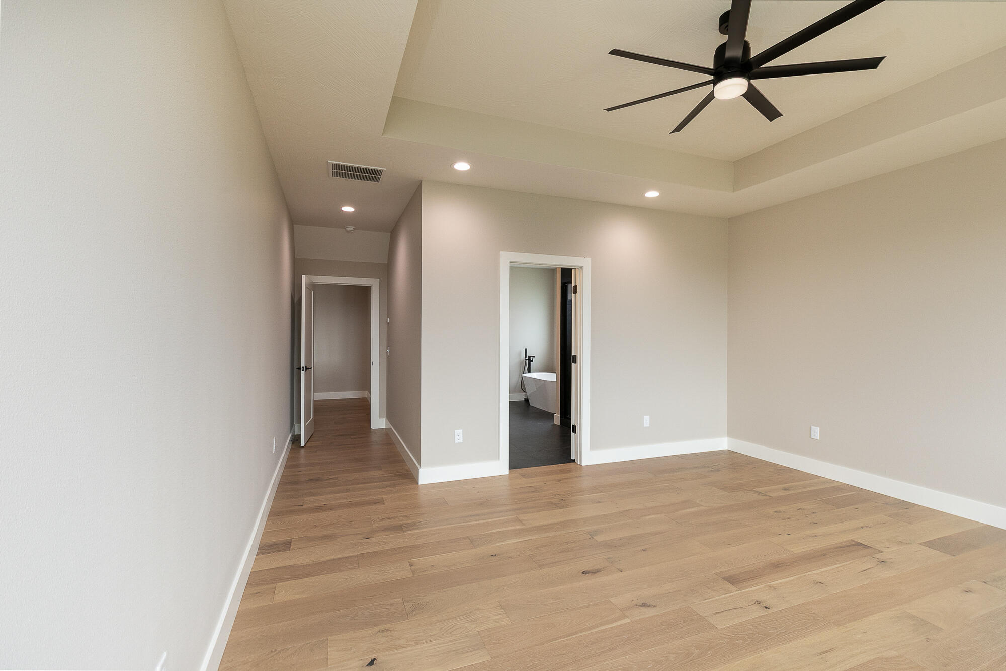 2066 North Unbridled Court Property Photo 28