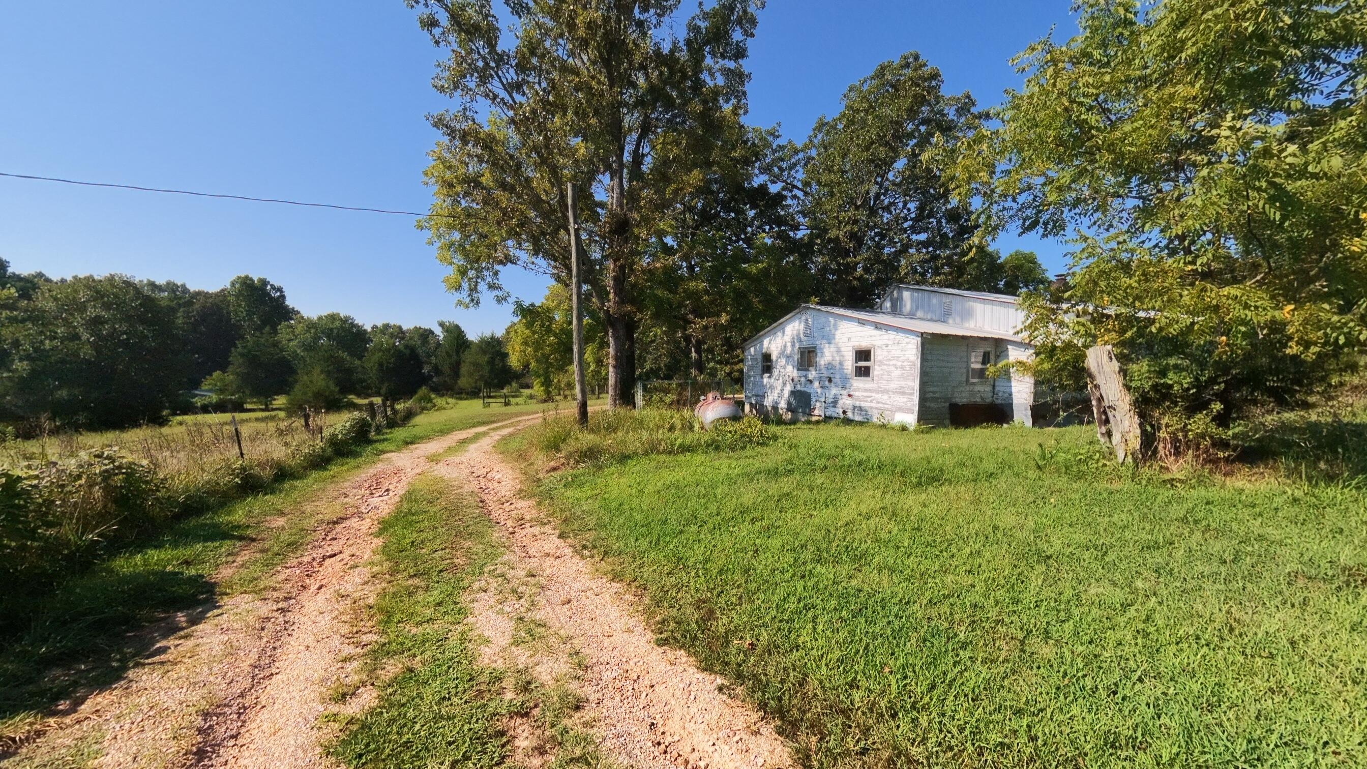 13917 County Road 6910 Property Photo 49