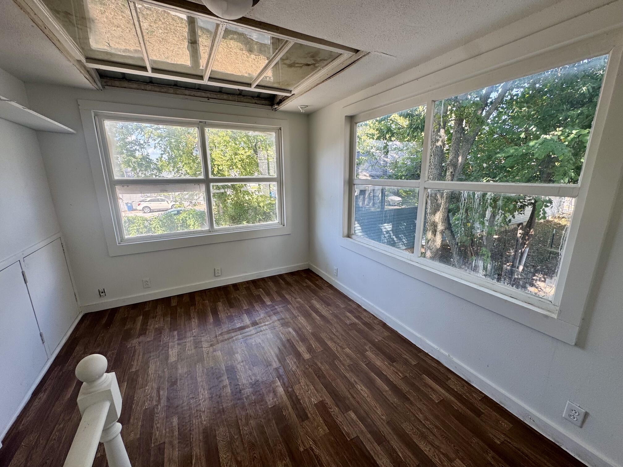 516 South Jackson Avenue Property Photo 13