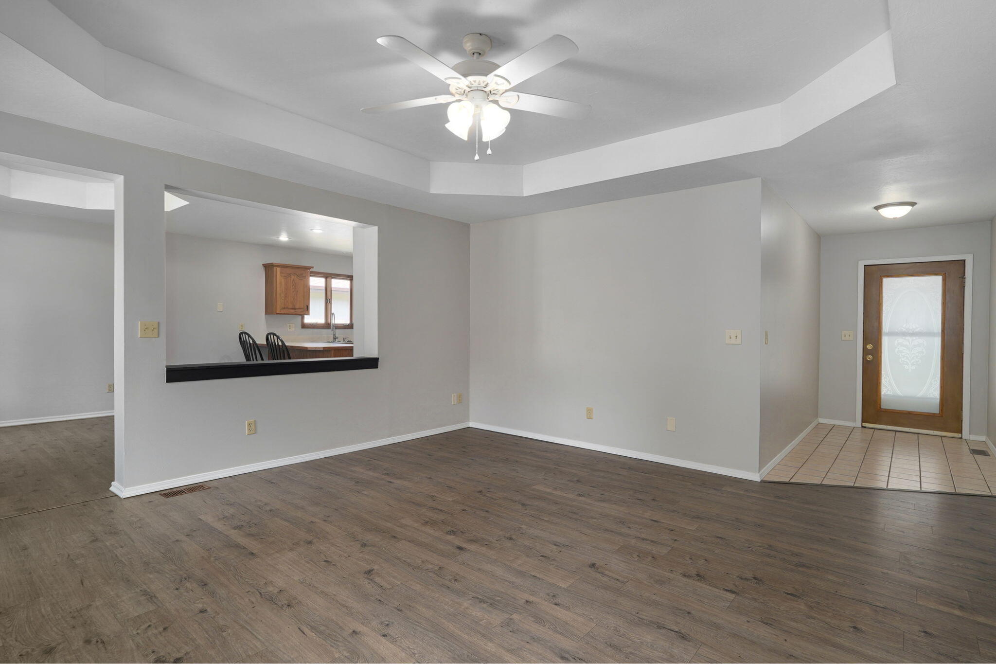 4851 East Weeping Willow Lane Property Photo 9