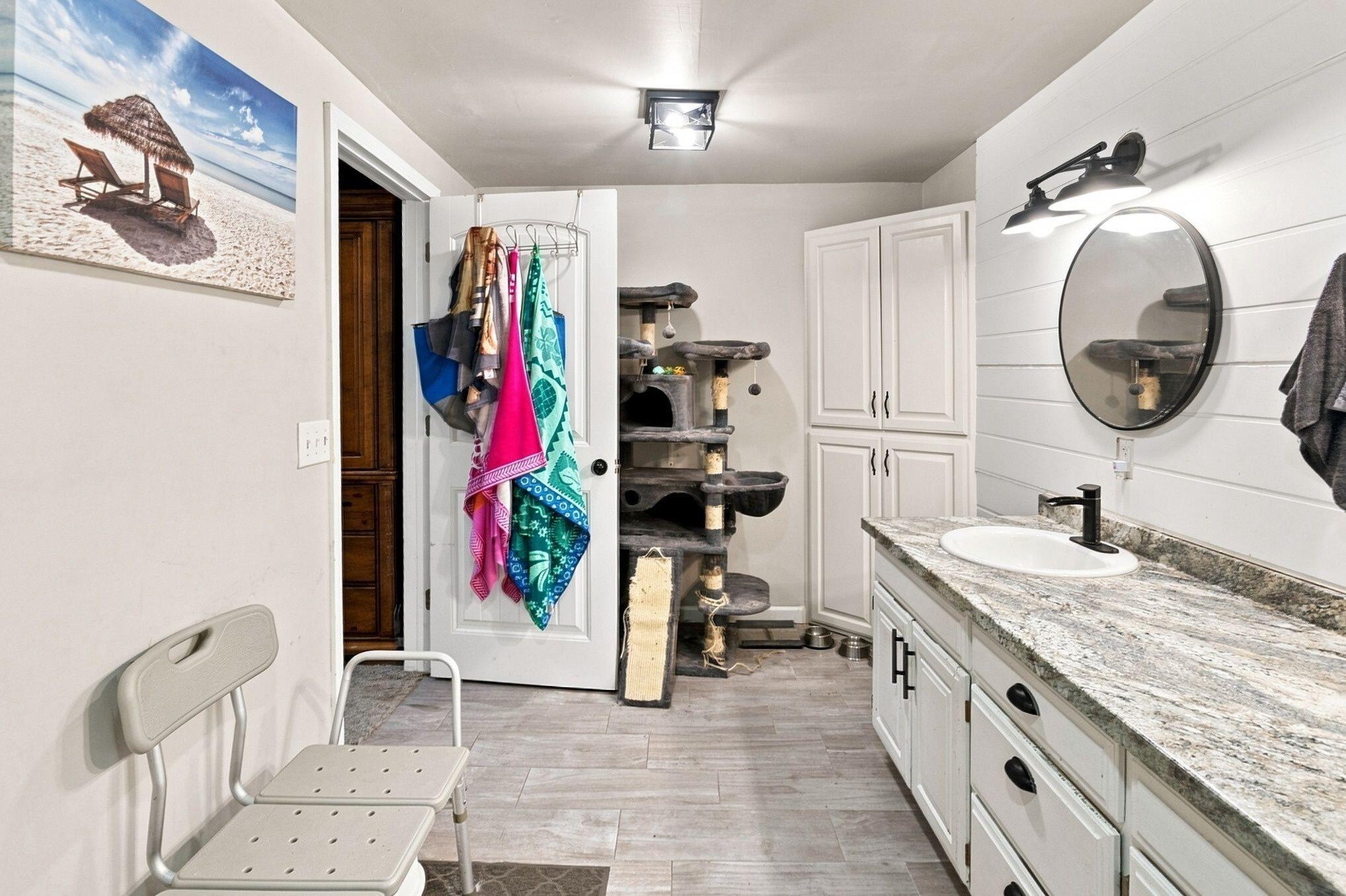 623 South Center Street Property Photo 13
