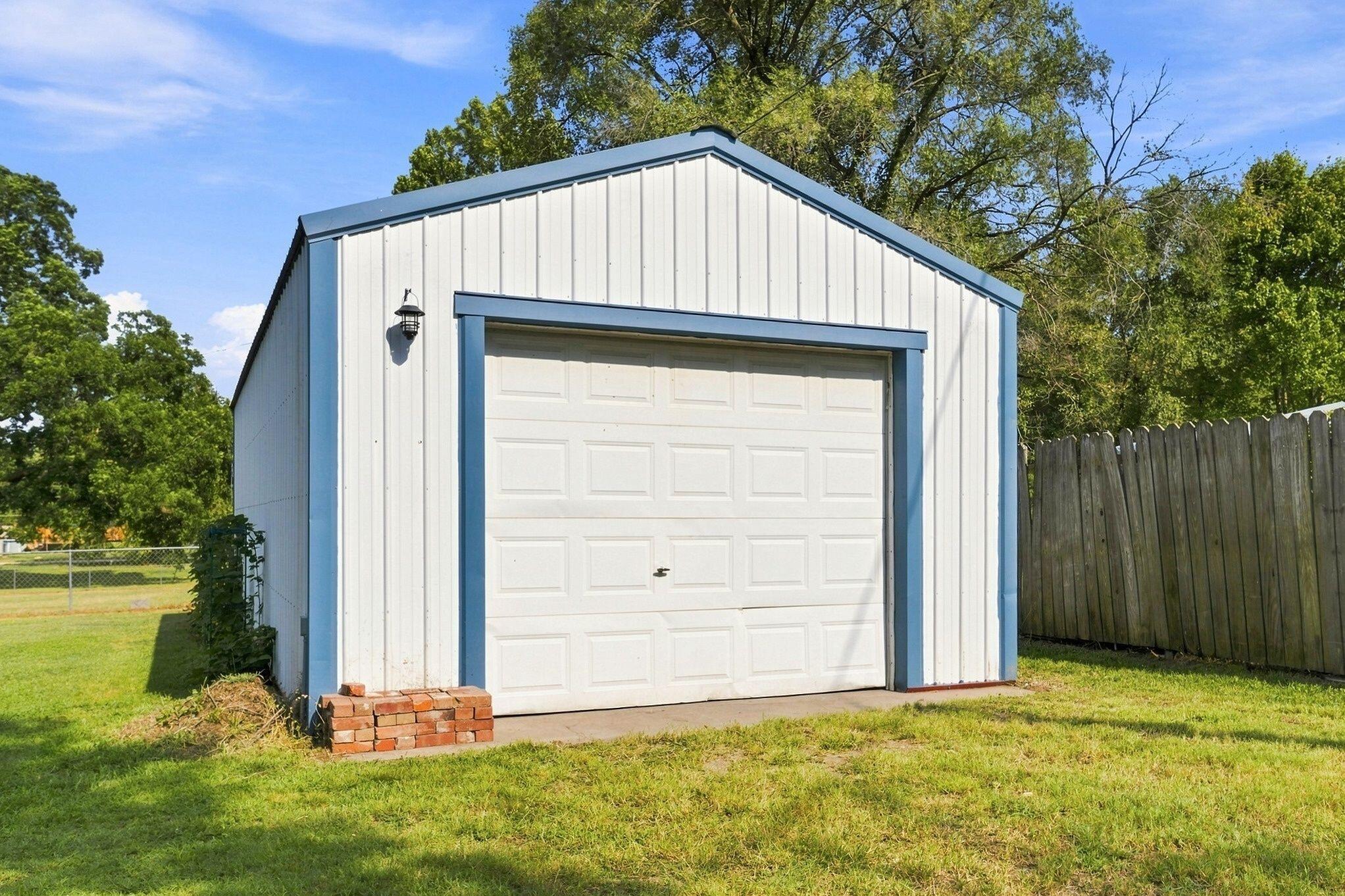 623 South Center Street Property Photo 17