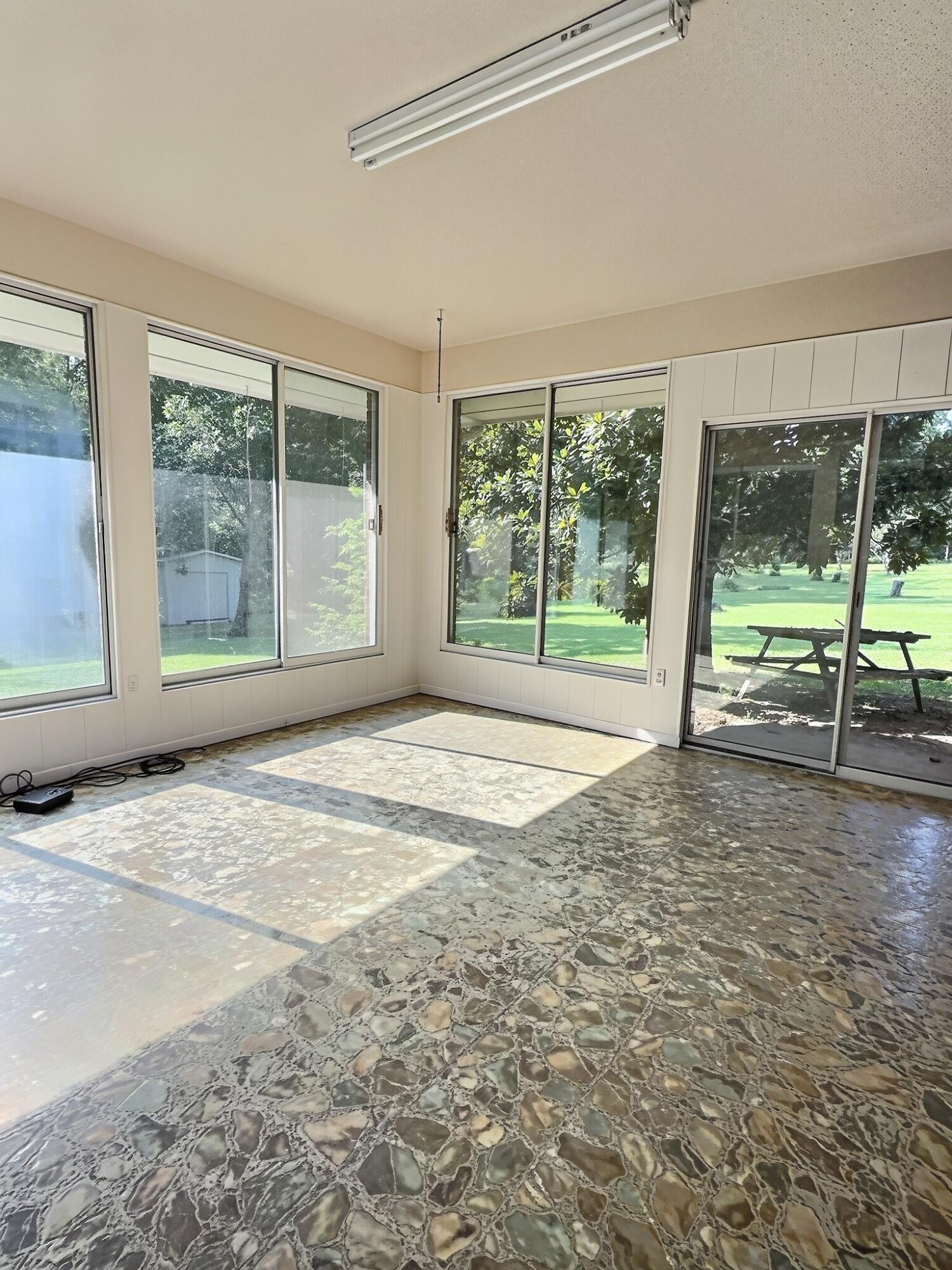 8214 Cr 563 Property Photo 14