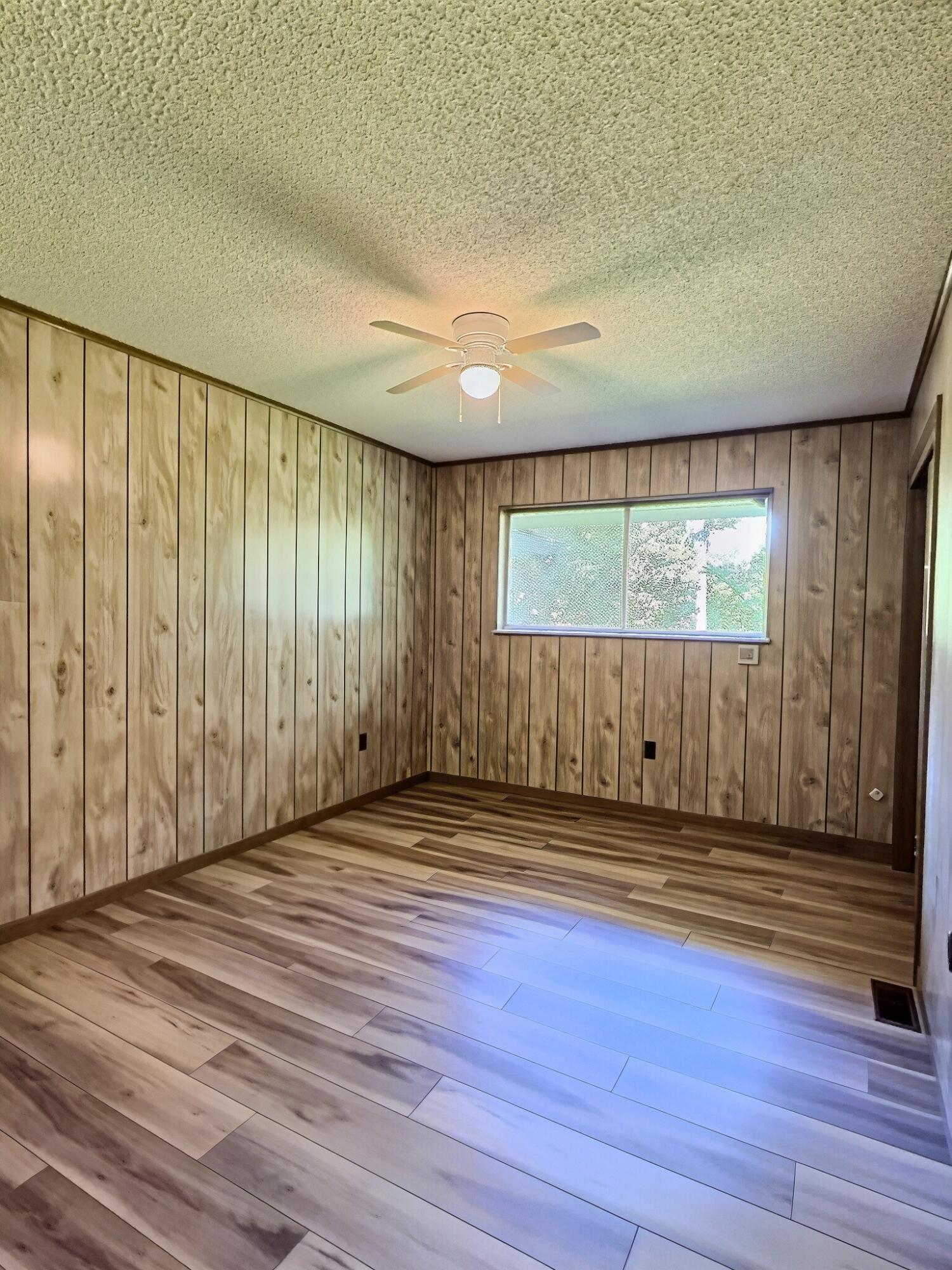 8214 Cr 563 Property Photo 17