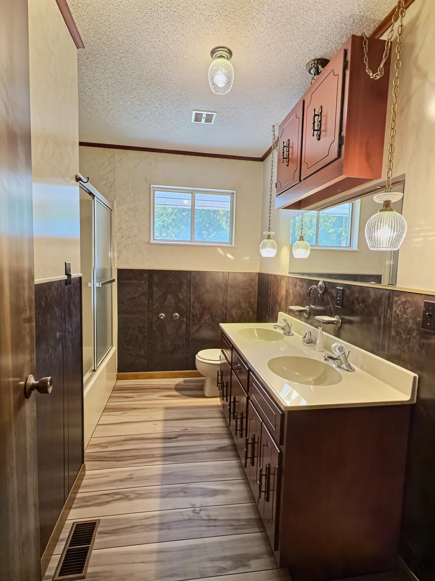 8214 Cr 563 Property Photo 21
