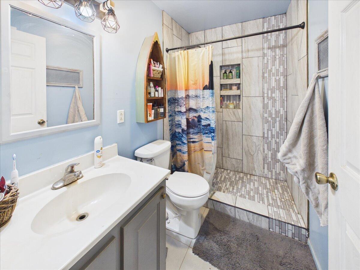 23175 County Road 181 Property Photo 10