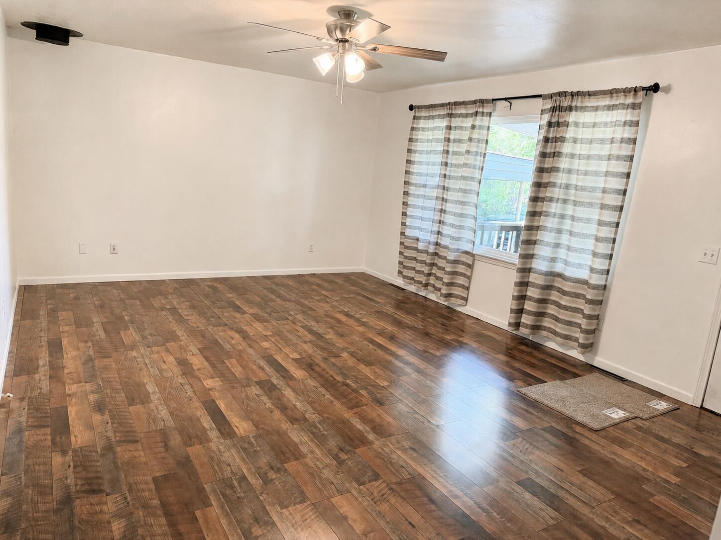 1317 Dye Avenue Property Photo 3