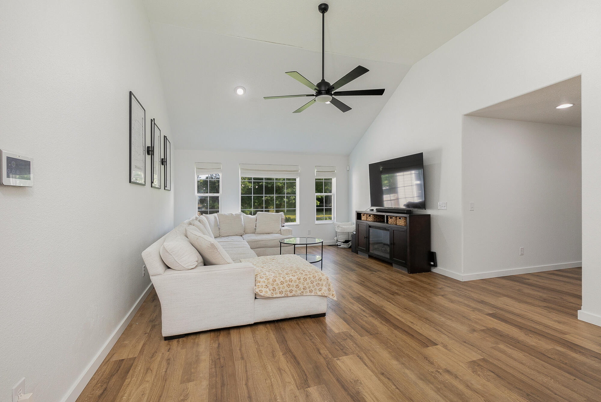 2098 North Preakness Drive Property Photo 8