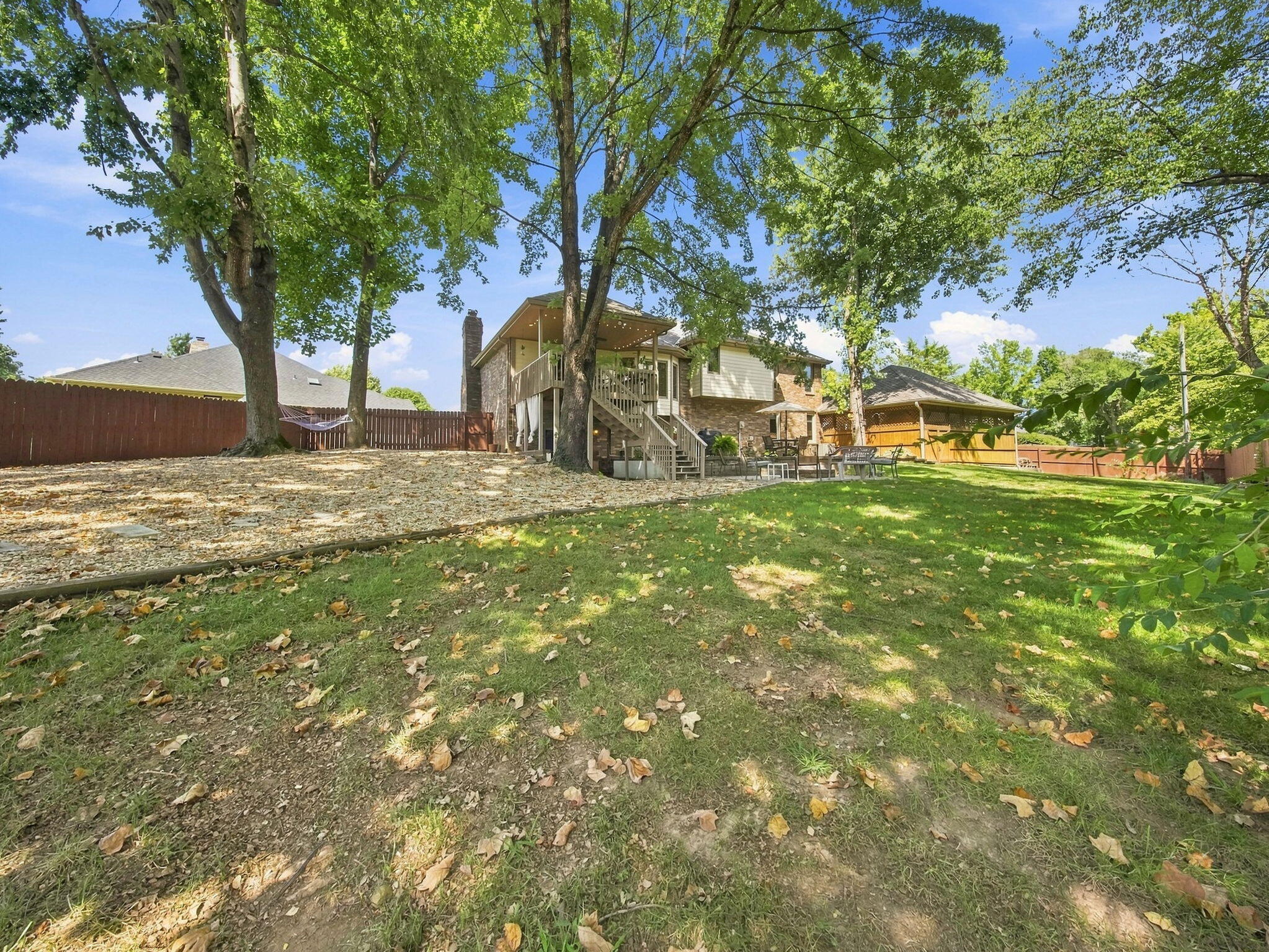 862 West Kingsway Drive Property Photo 62