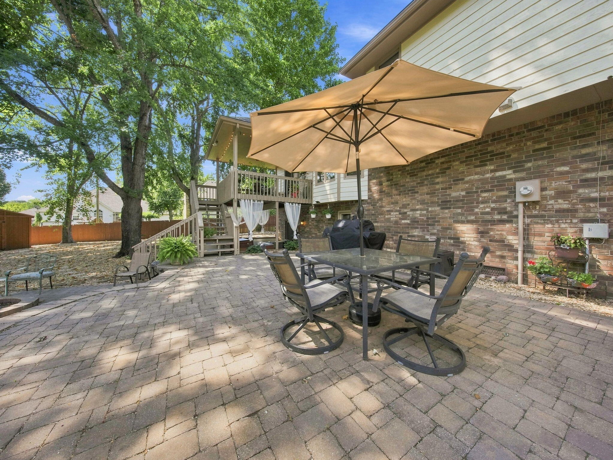 862 West Kingsway Drive Property Photo 65