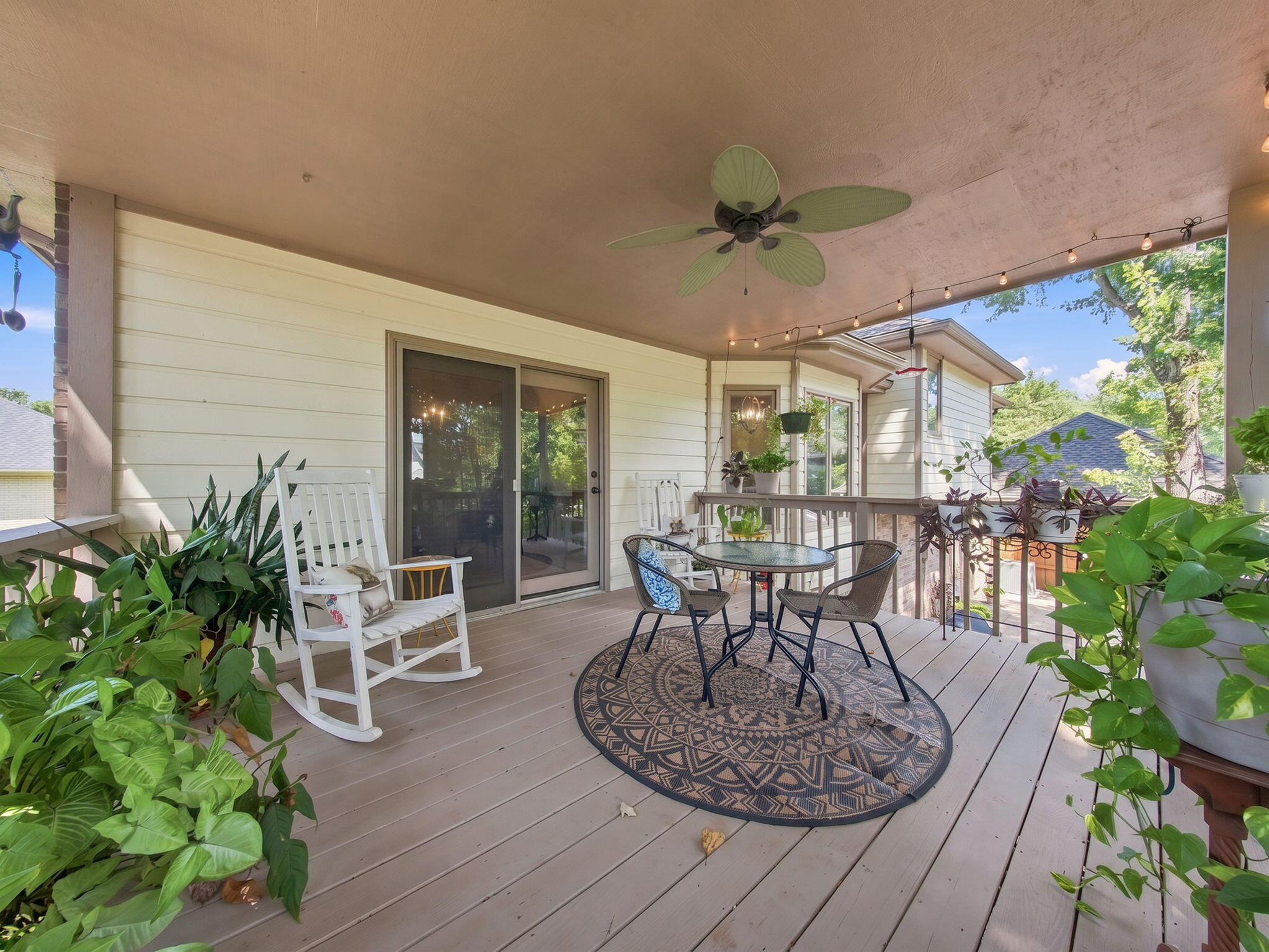 862 West Kingsway Drive Property Photo 67
