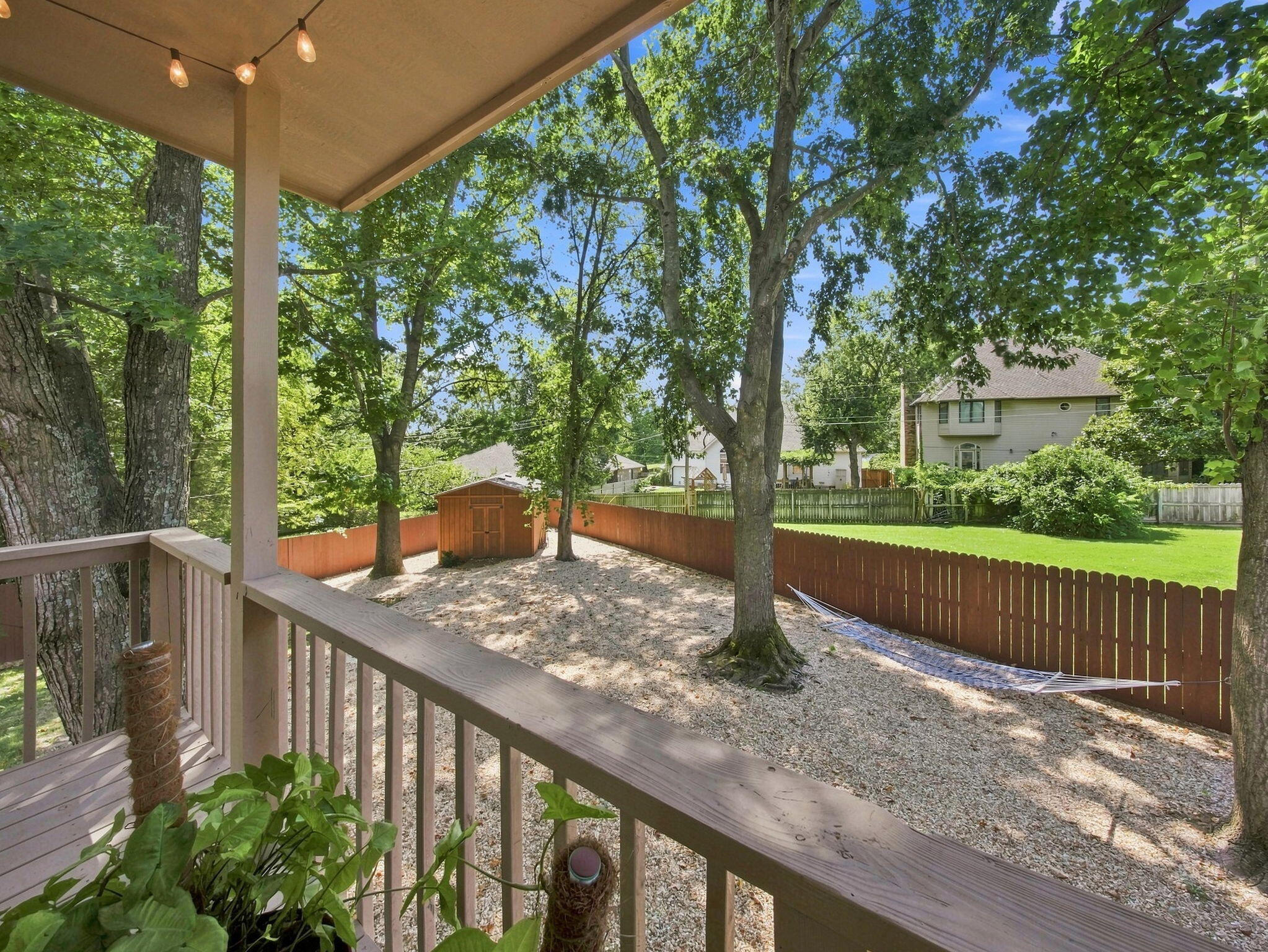 862 West Kingsway Drive Property Photo 71
