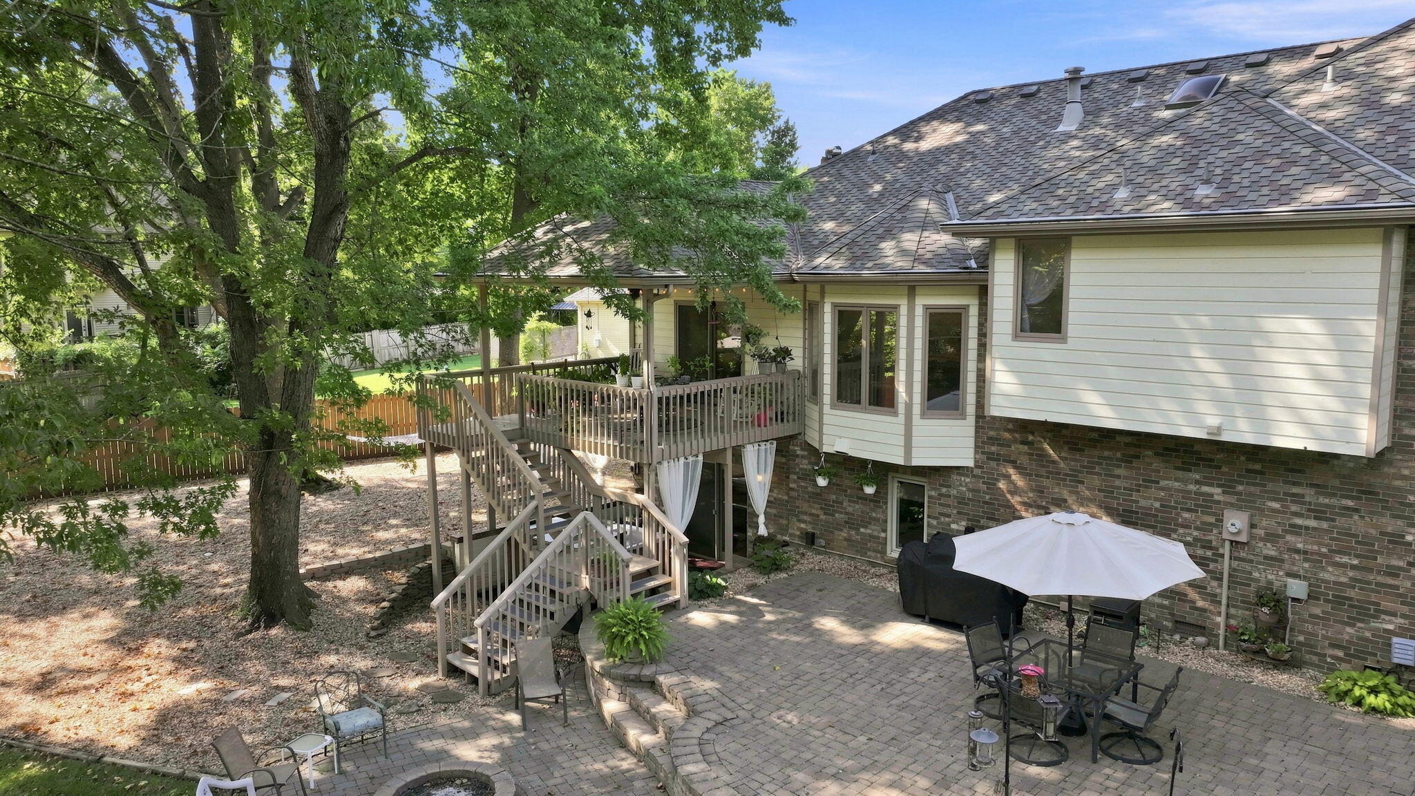 862 West Kingsway Drive Property Photo 73