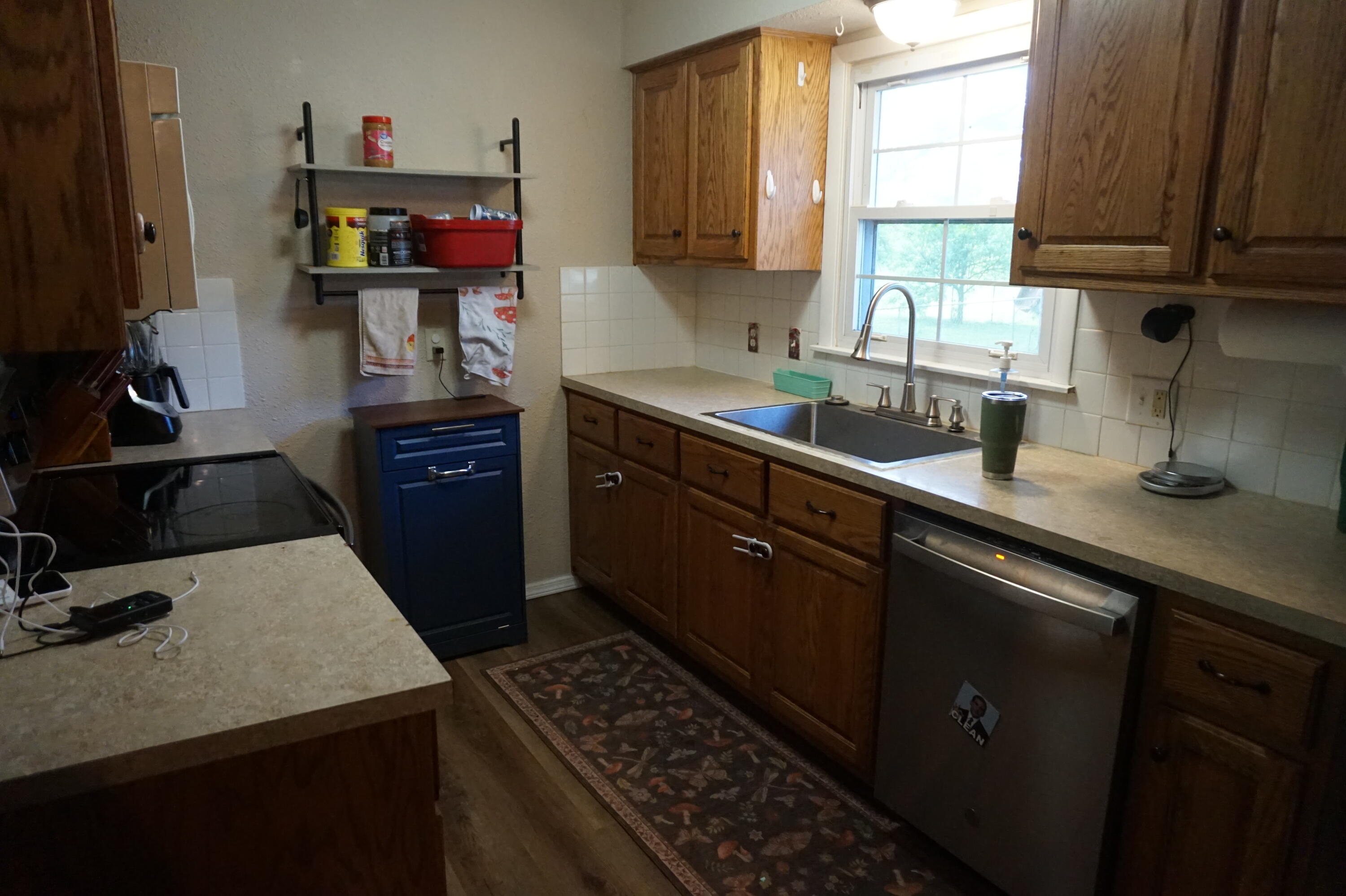 203 West King Drive Property Photo 16