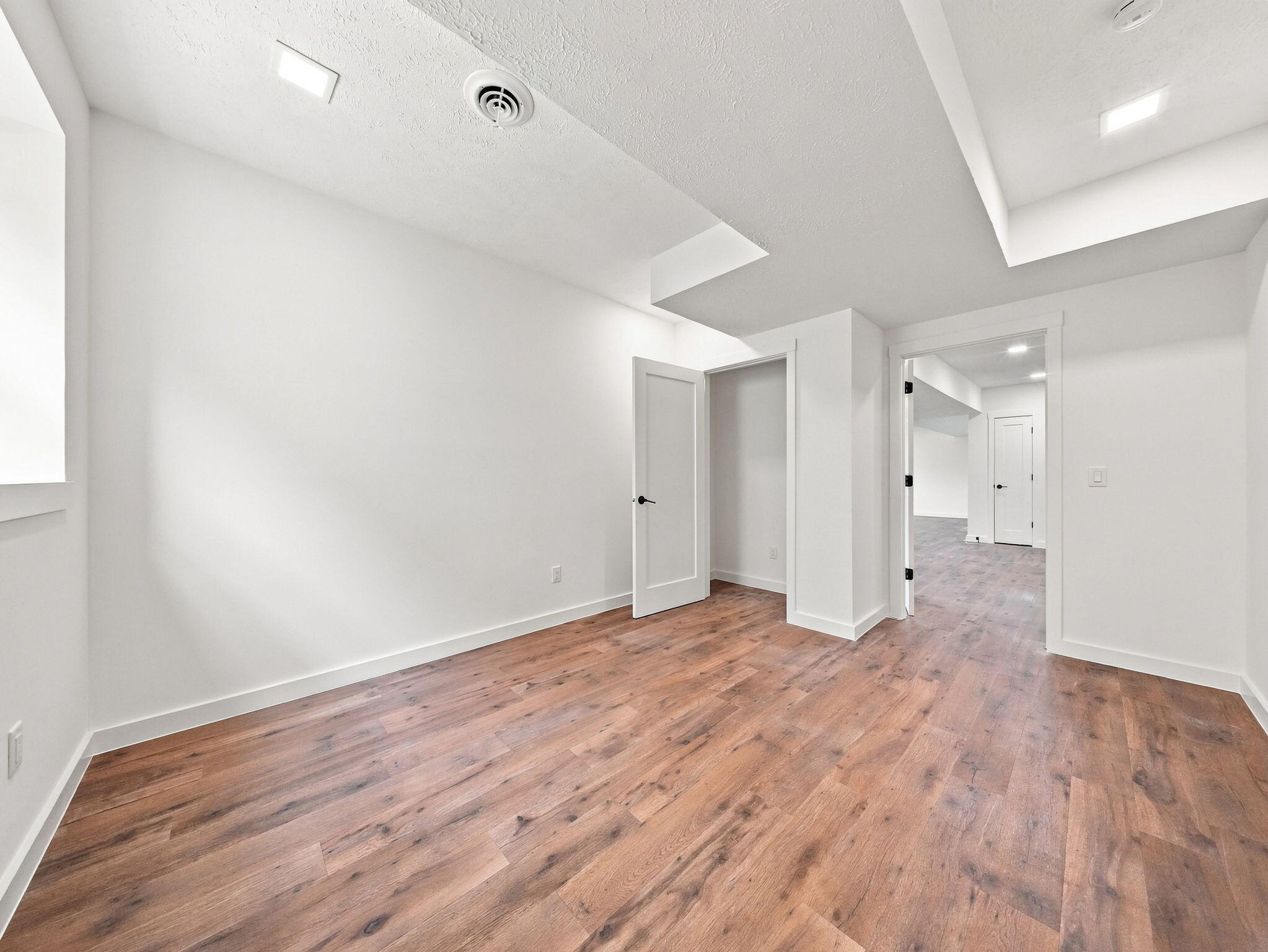 4397 South Hemlock Avenue Property Photo 44