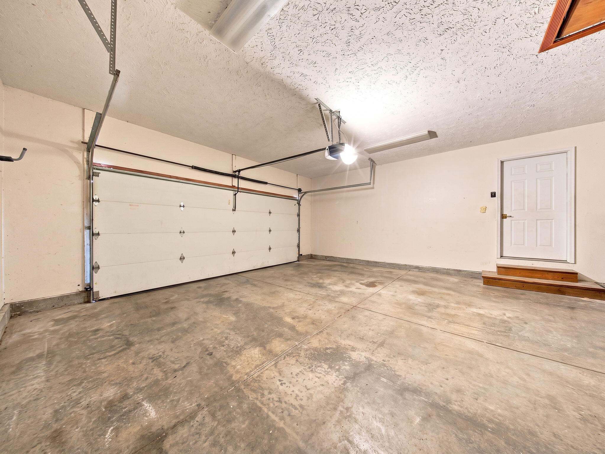 4397 South Hemlock Avenue Property Photo 70