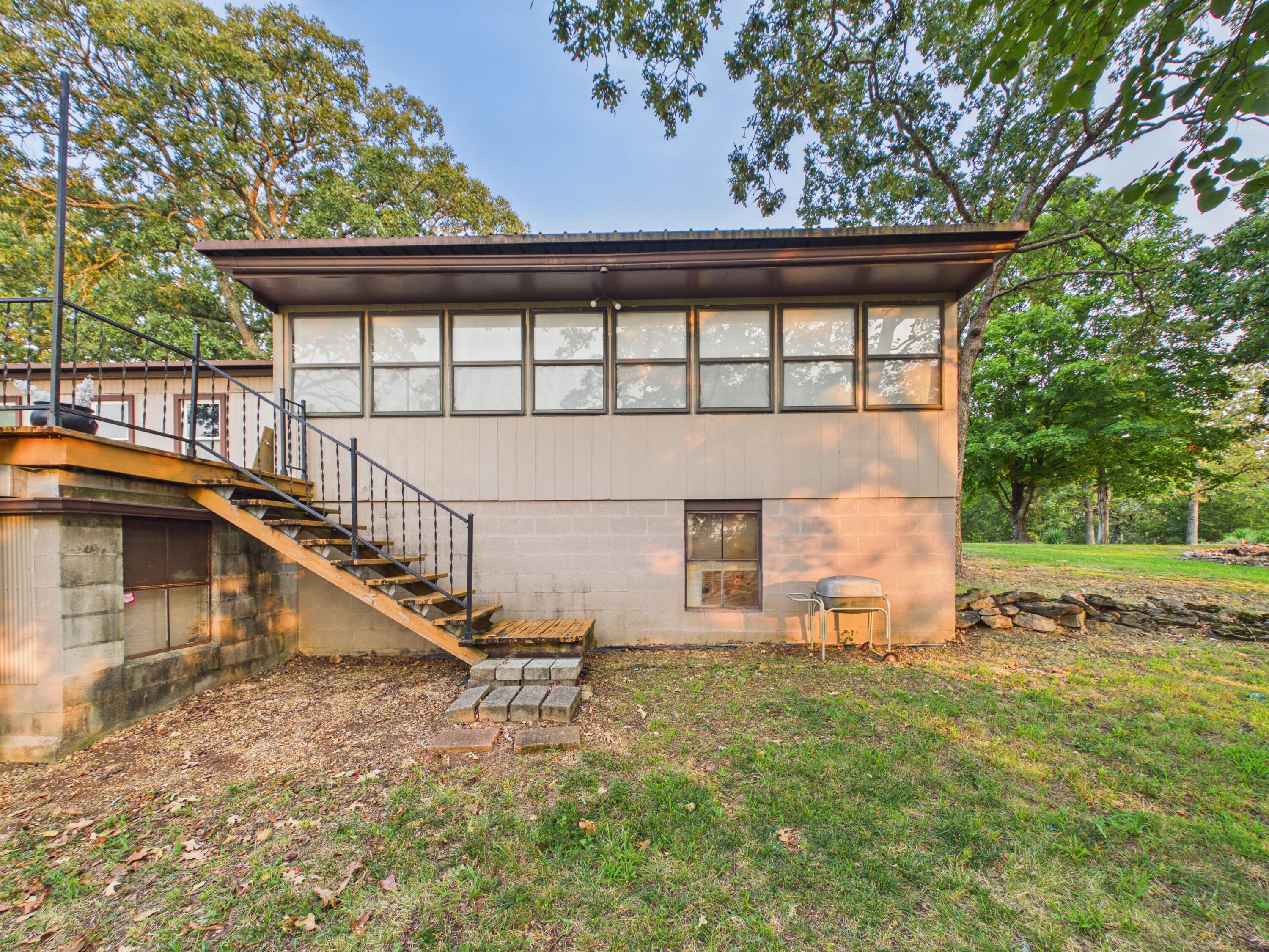 22565 County Road 203 Property Photo 7