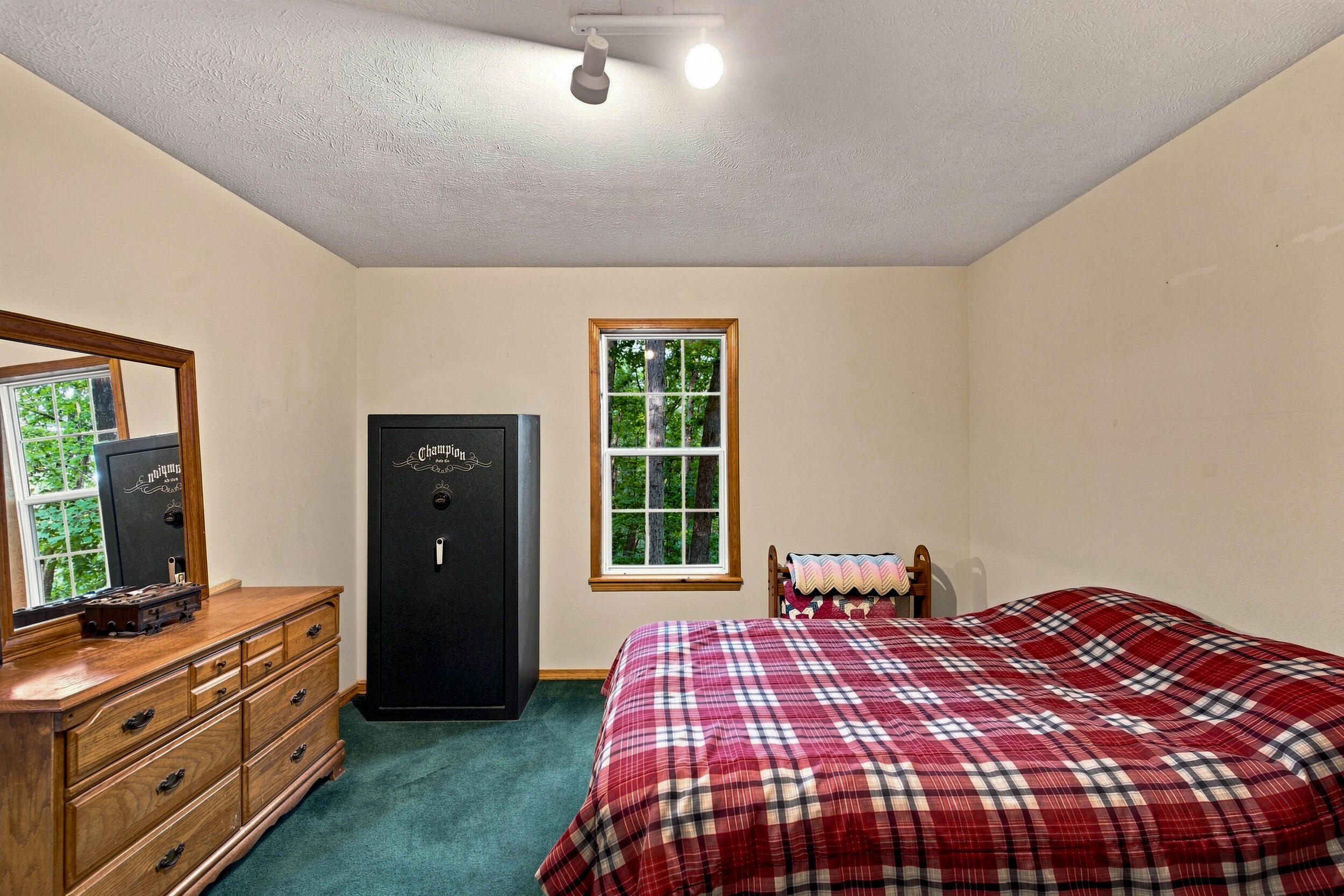 24709 Wolfe Road Property Photo 16