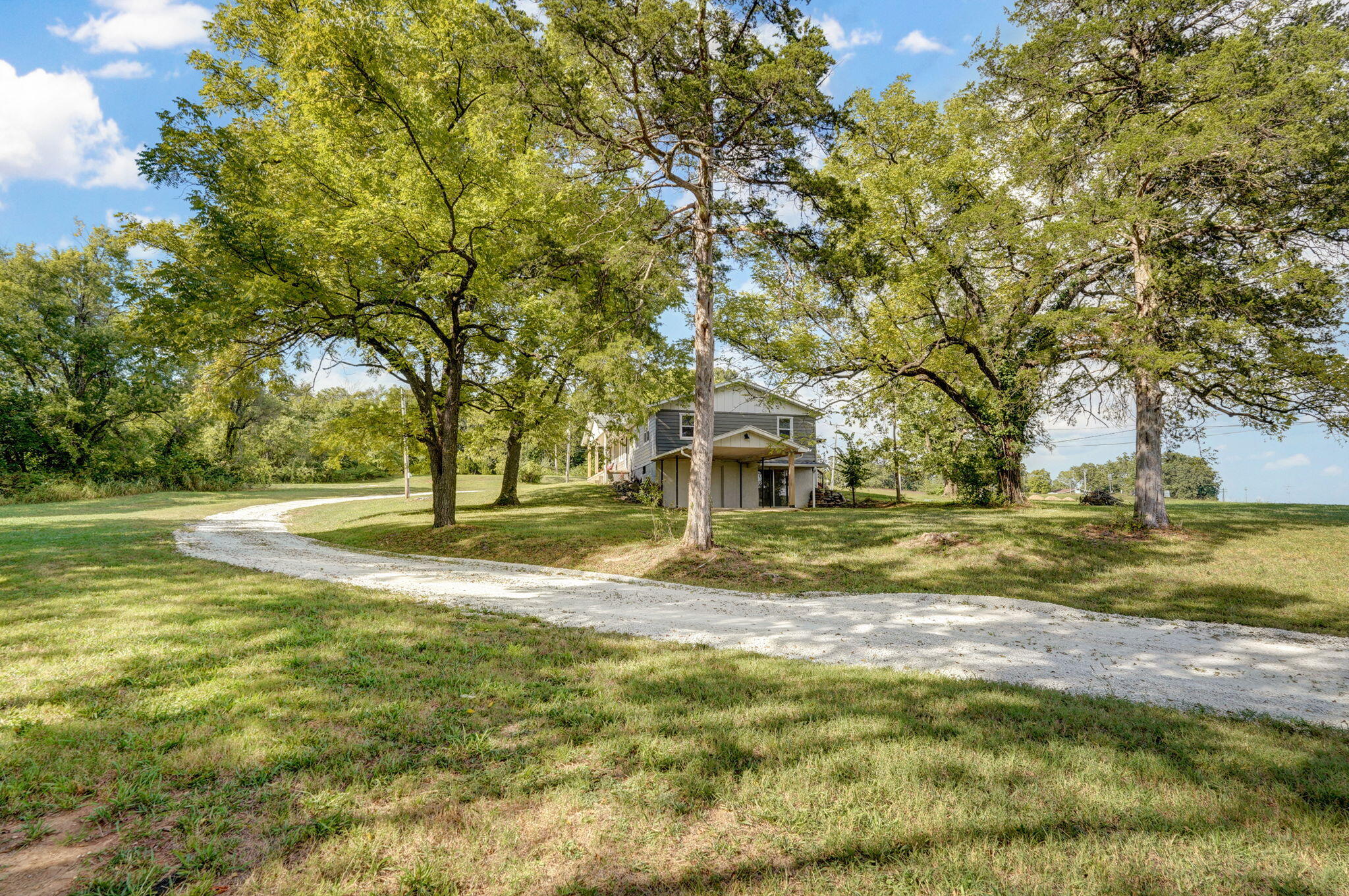 304 Summit Street Property Photo 3