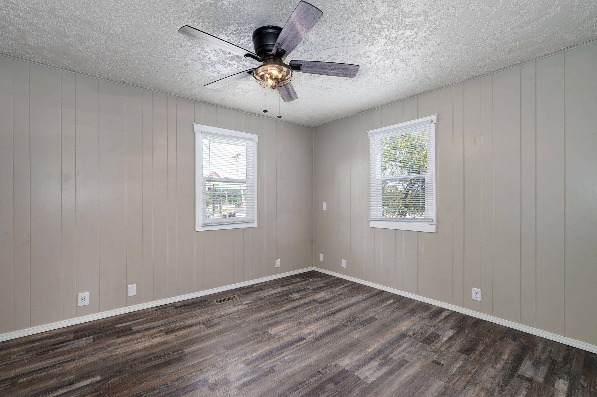 304 Summit Street Property Photo 13