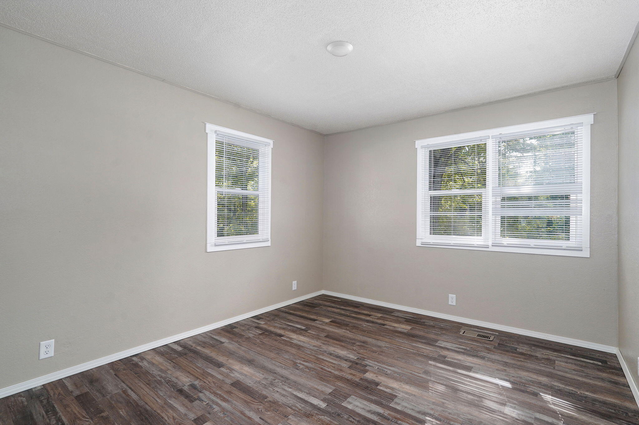 304 Summit Street Property Photo 16