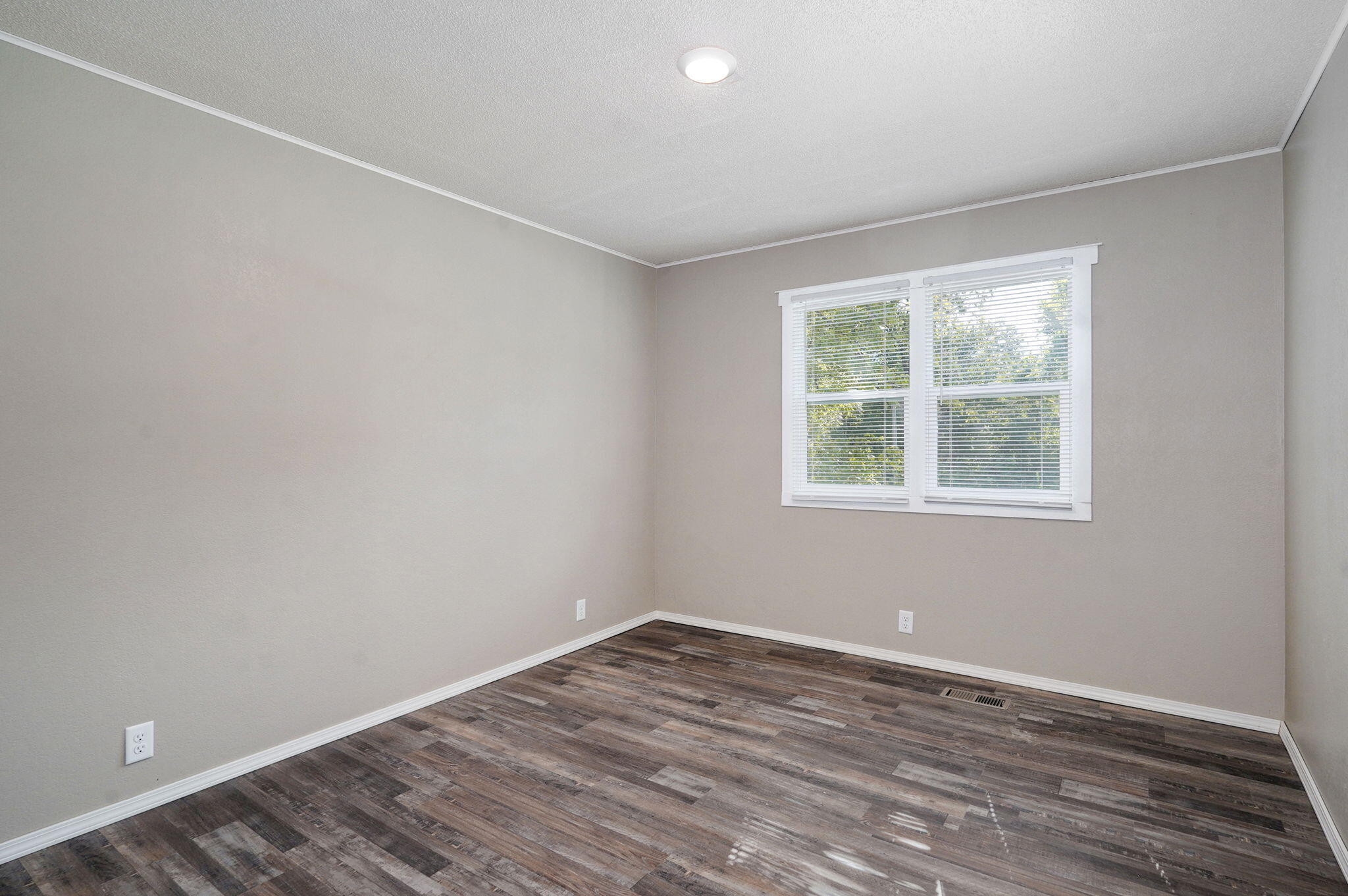 304 Summit Street Property Photo 19