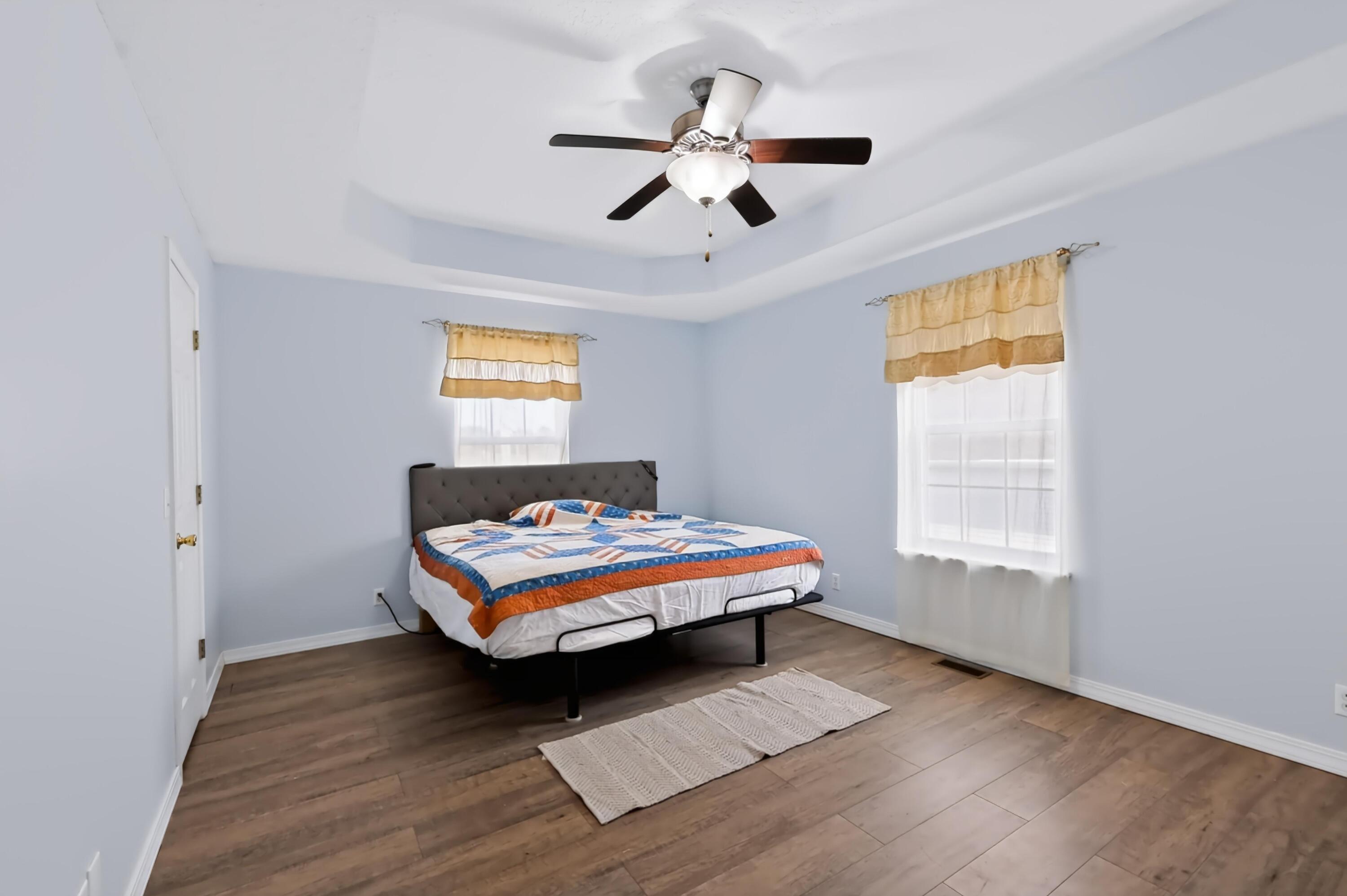2724 North Missouri Avenue Property Photo 15