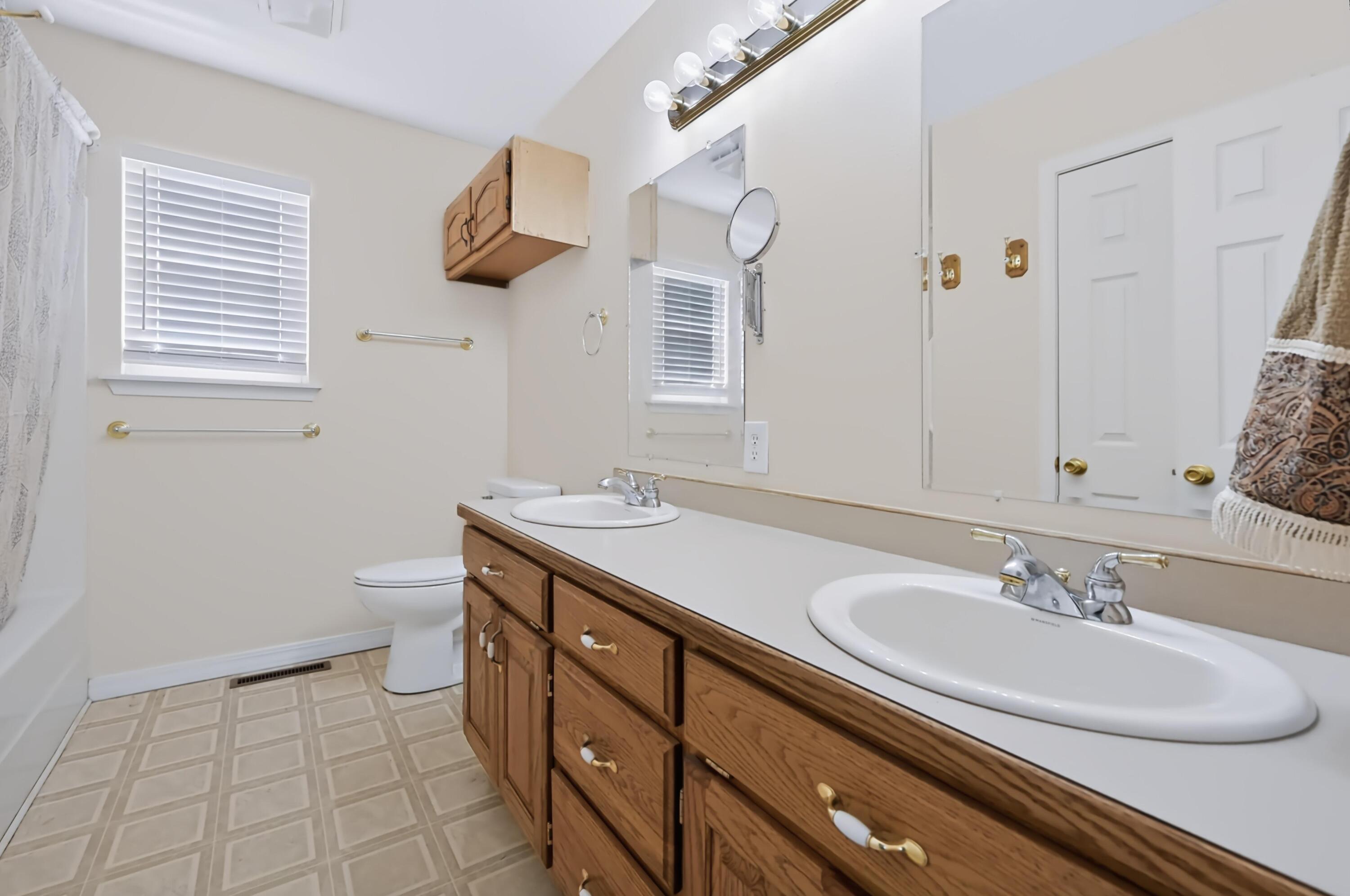 2724 North Missouri Avenue Property Photo 19