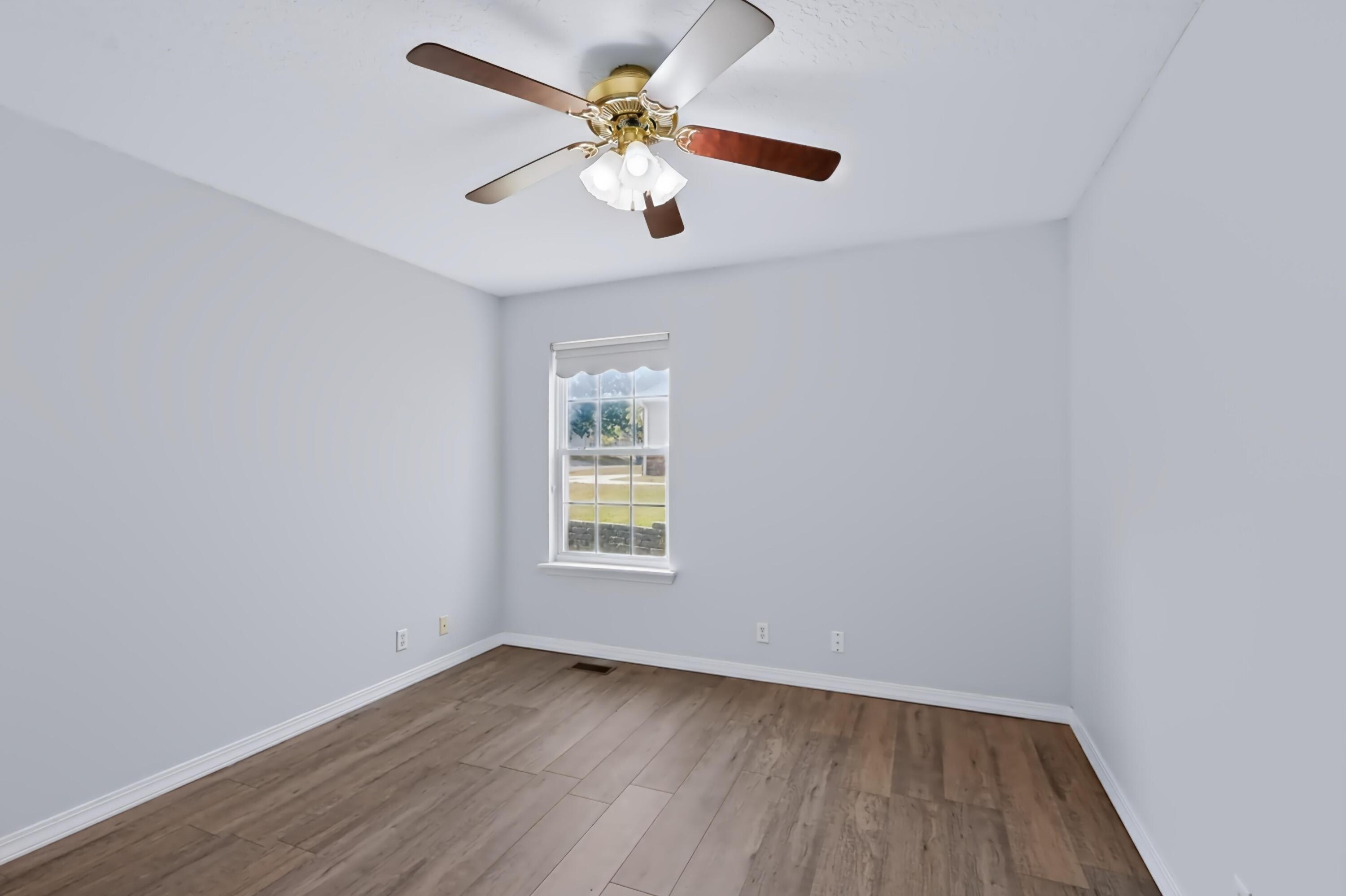 2724 North Missouri Avenue Property Photo 23