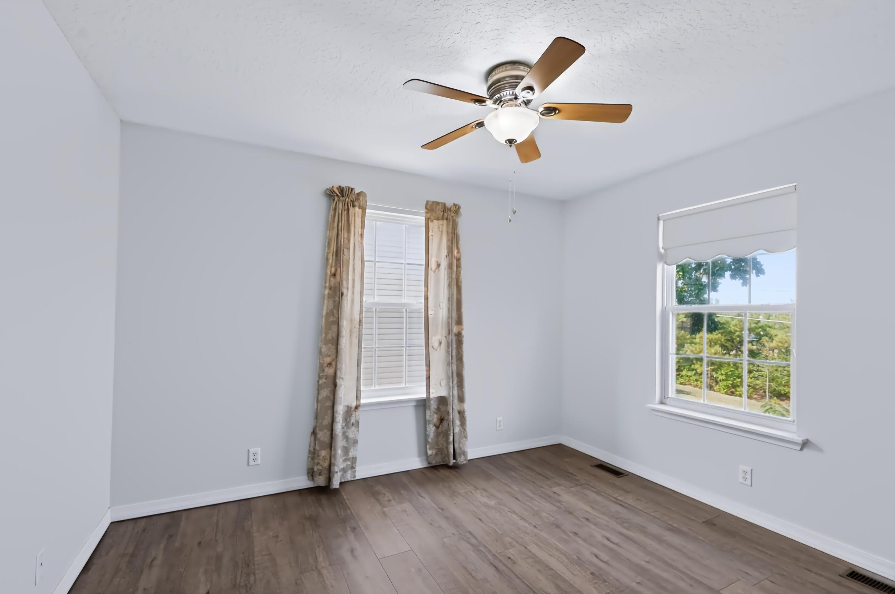 2724 North Missouri Avenue Property Photo 27