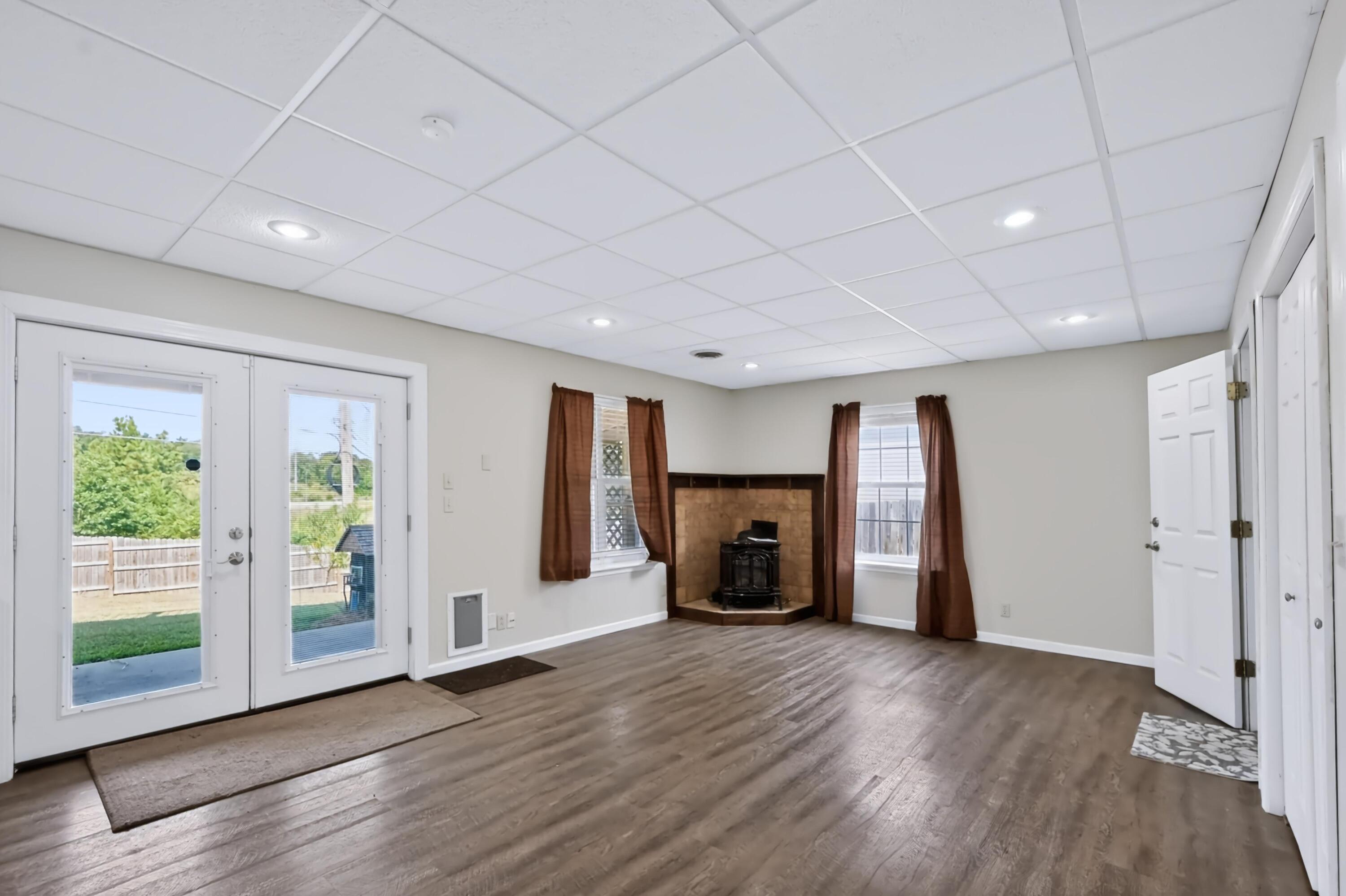 2724 North Missouri Avenue Property Photo 34