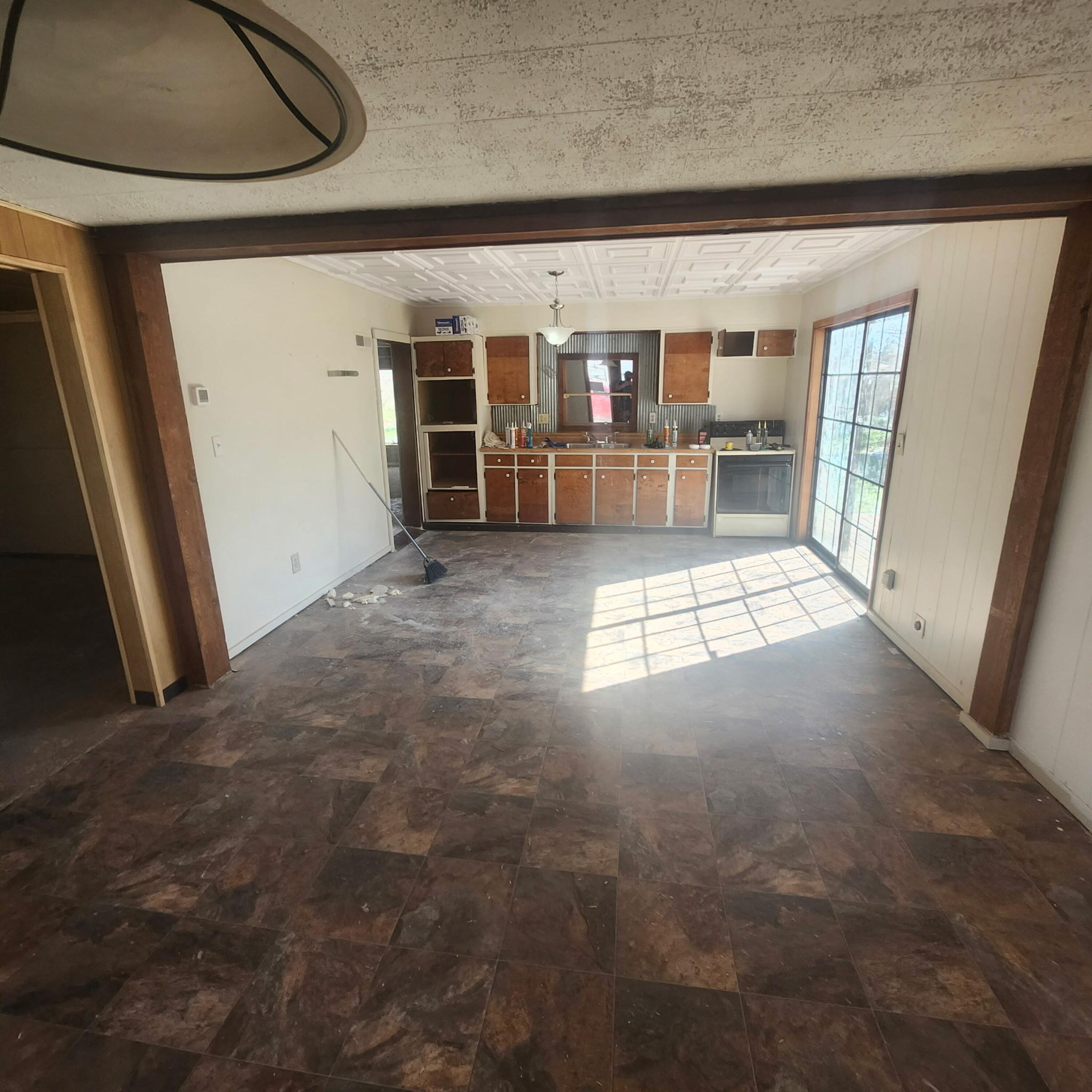 201 Barber Street Property Photo 3