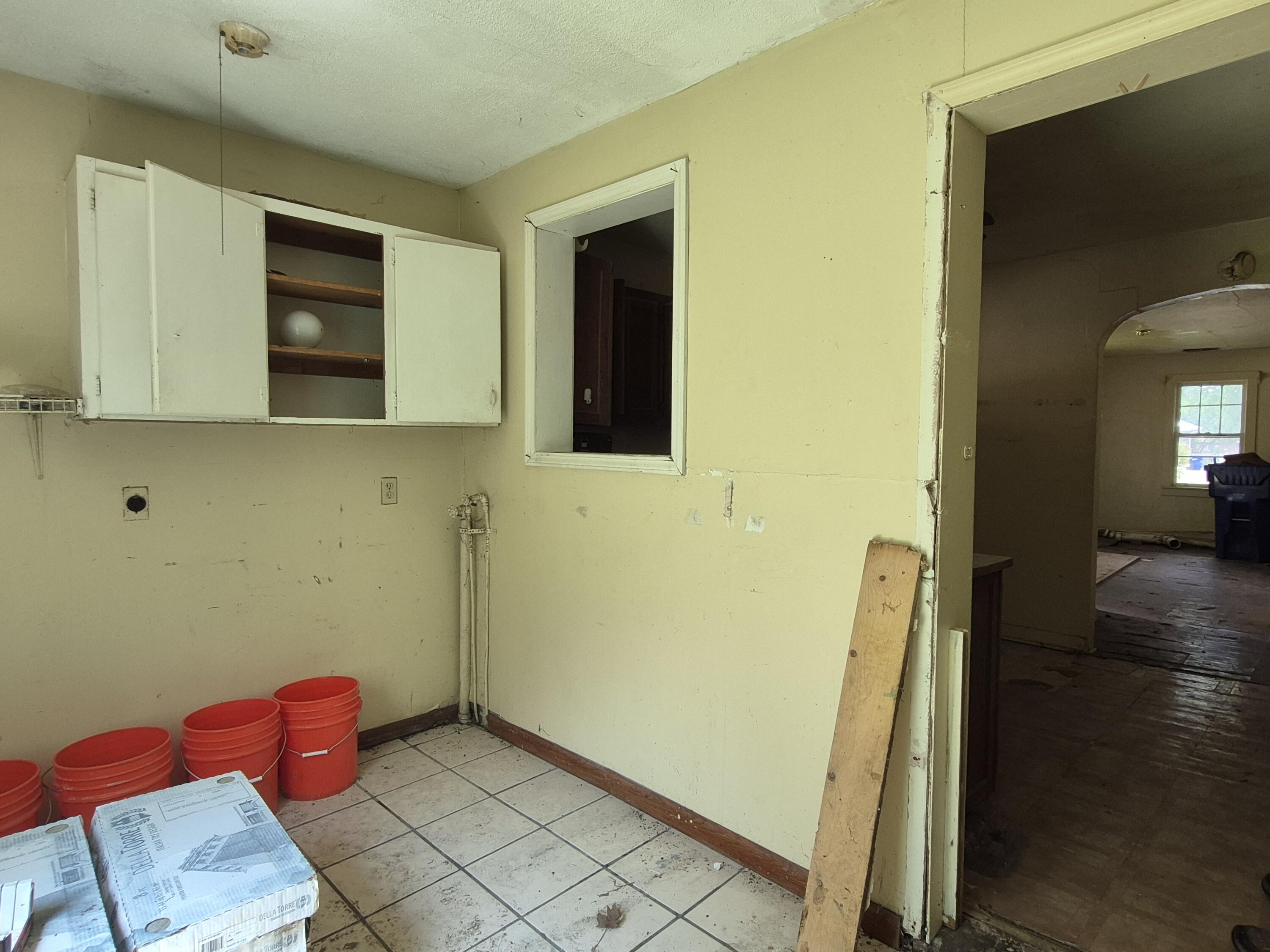 116 Montgomery Street Property Photo 10