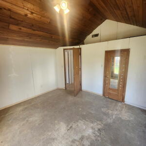 116 Montgomery Street Property Photo 32