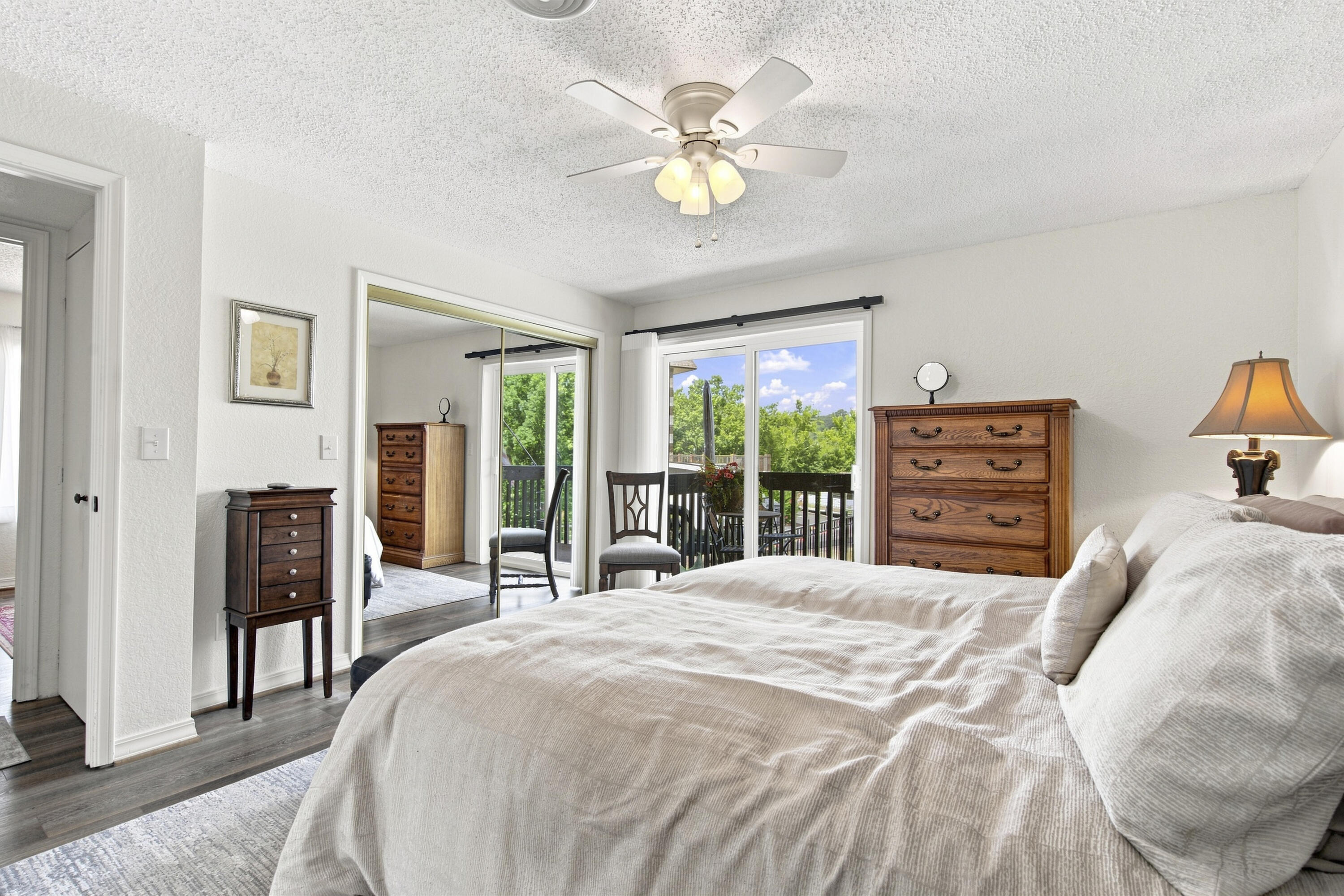 170 Wilshire Drive Unit 80 Property Photo 23