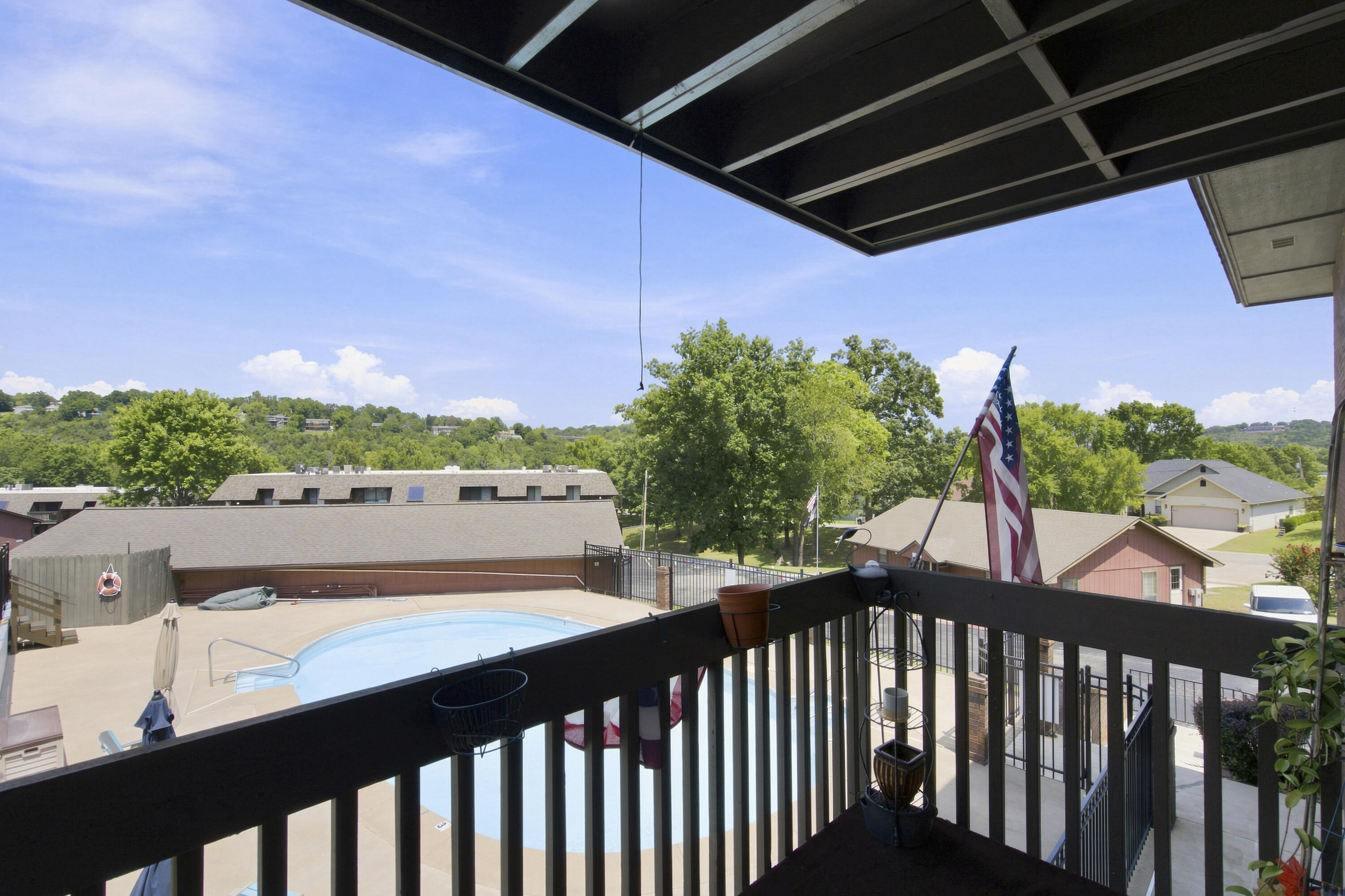 170 Wilshire Drive Unit 80 Property Photo 25