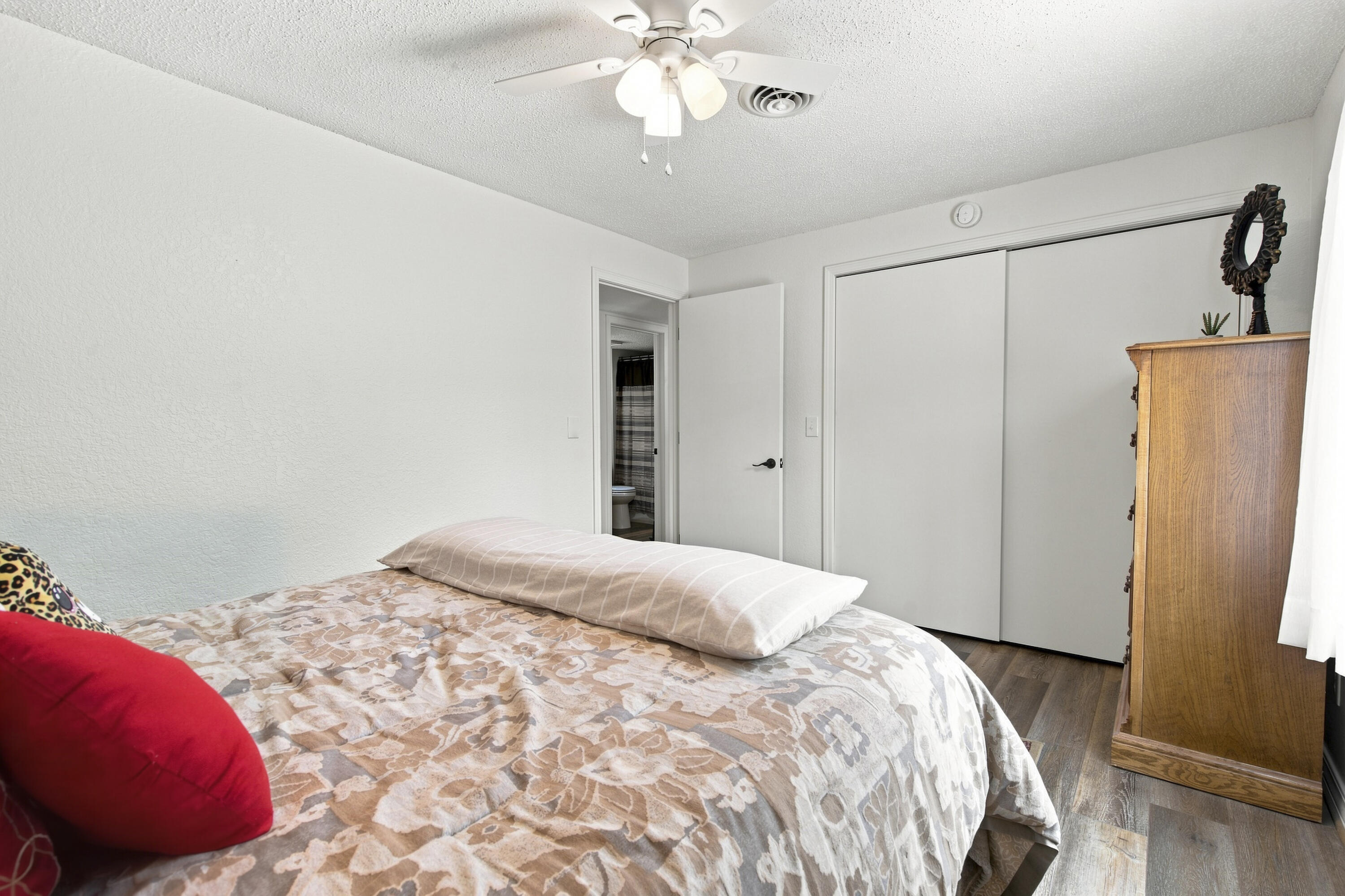170 Wilshire Drive Unit 80 Property Photo 27