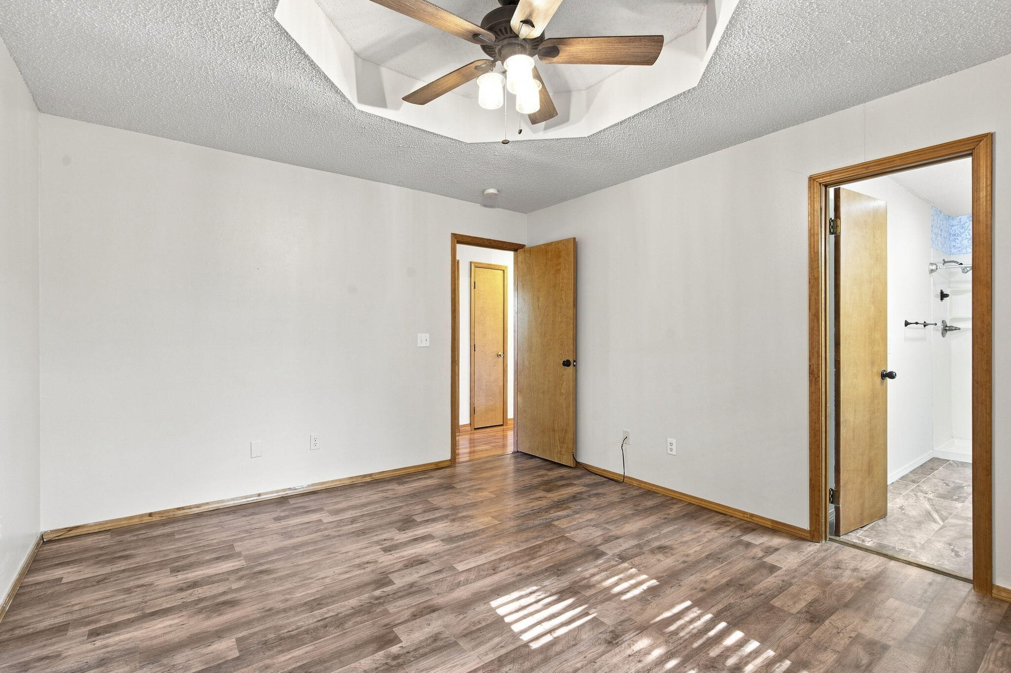 970 Creekside Place Property Photo 14