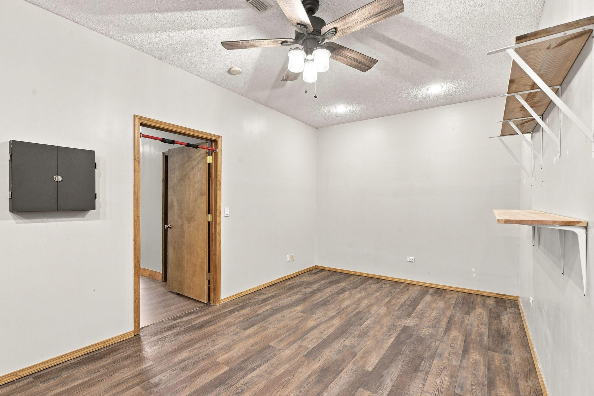 970 Creekside Place Property Photo 30