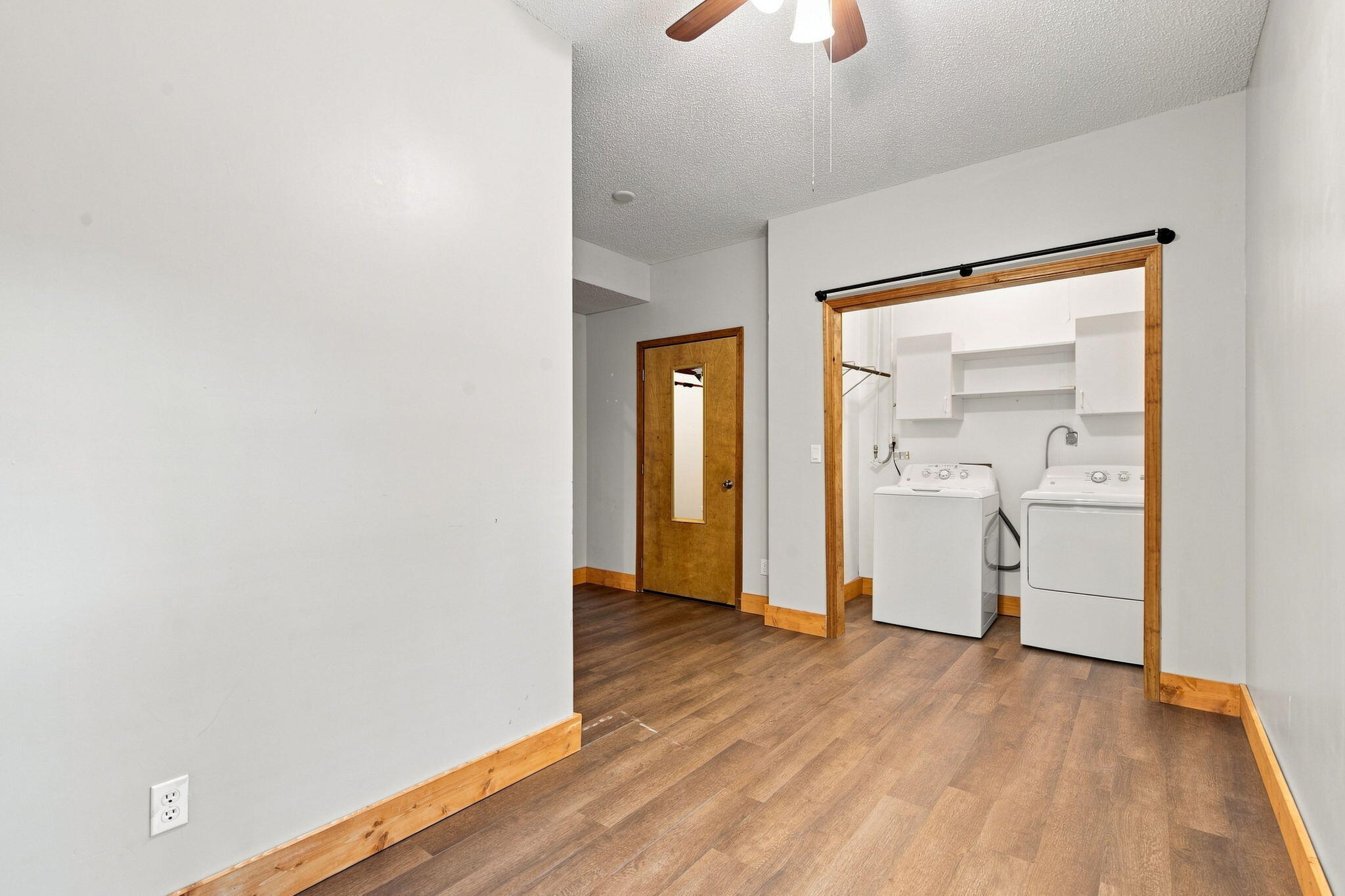 970 Creekside Place Property Photo 32