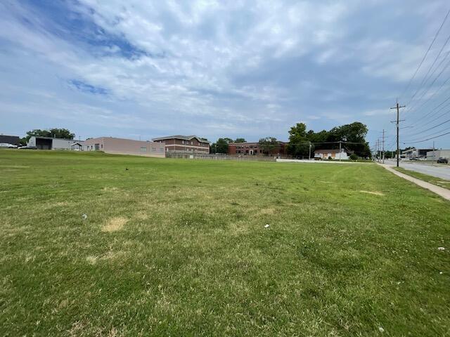 835 North Campbell Avenue Property Photo 1