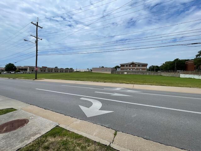 835 North Campbell Avenue Property Photo 5