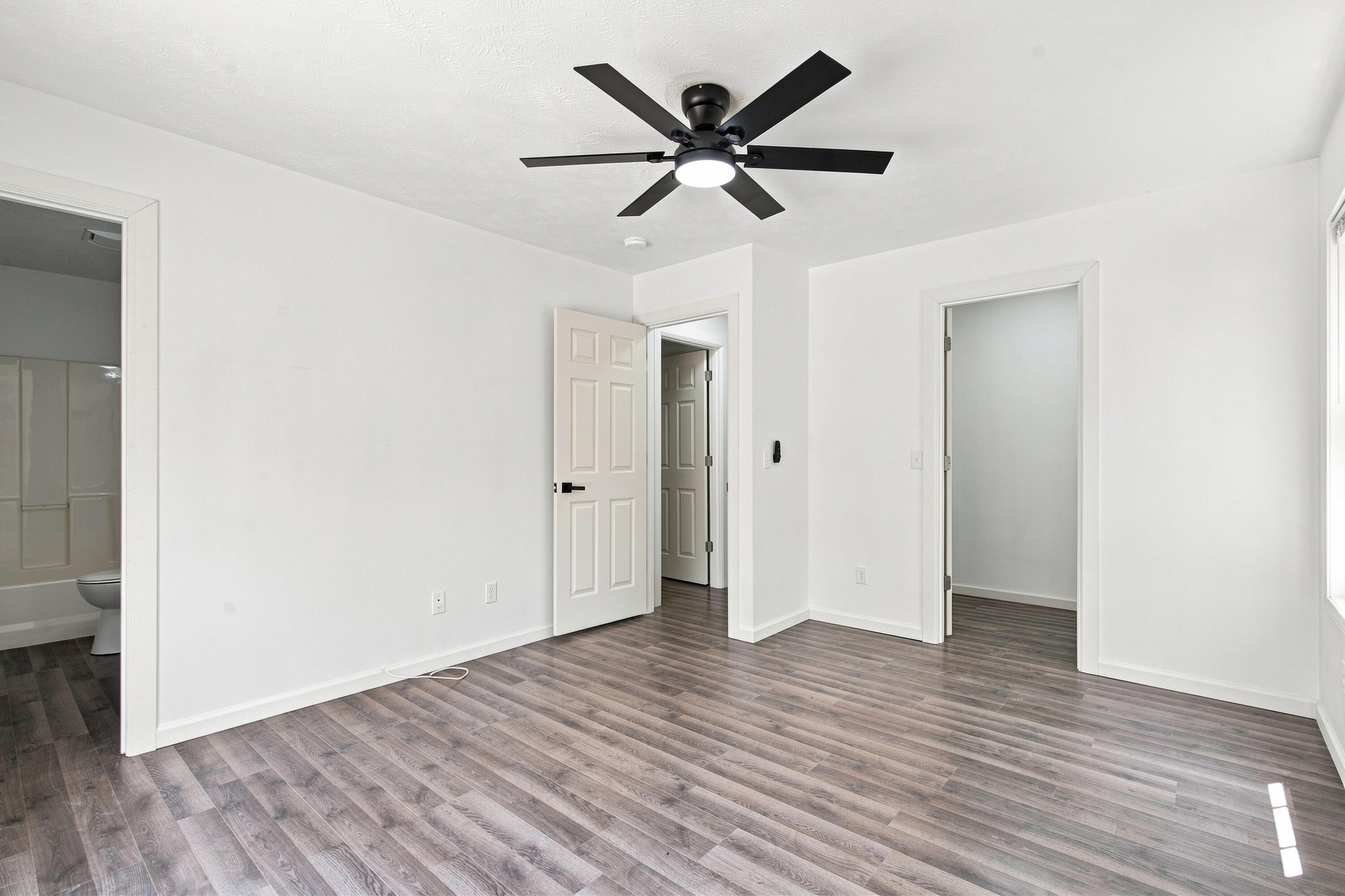 4003 Buckeye Road Property Photo 12