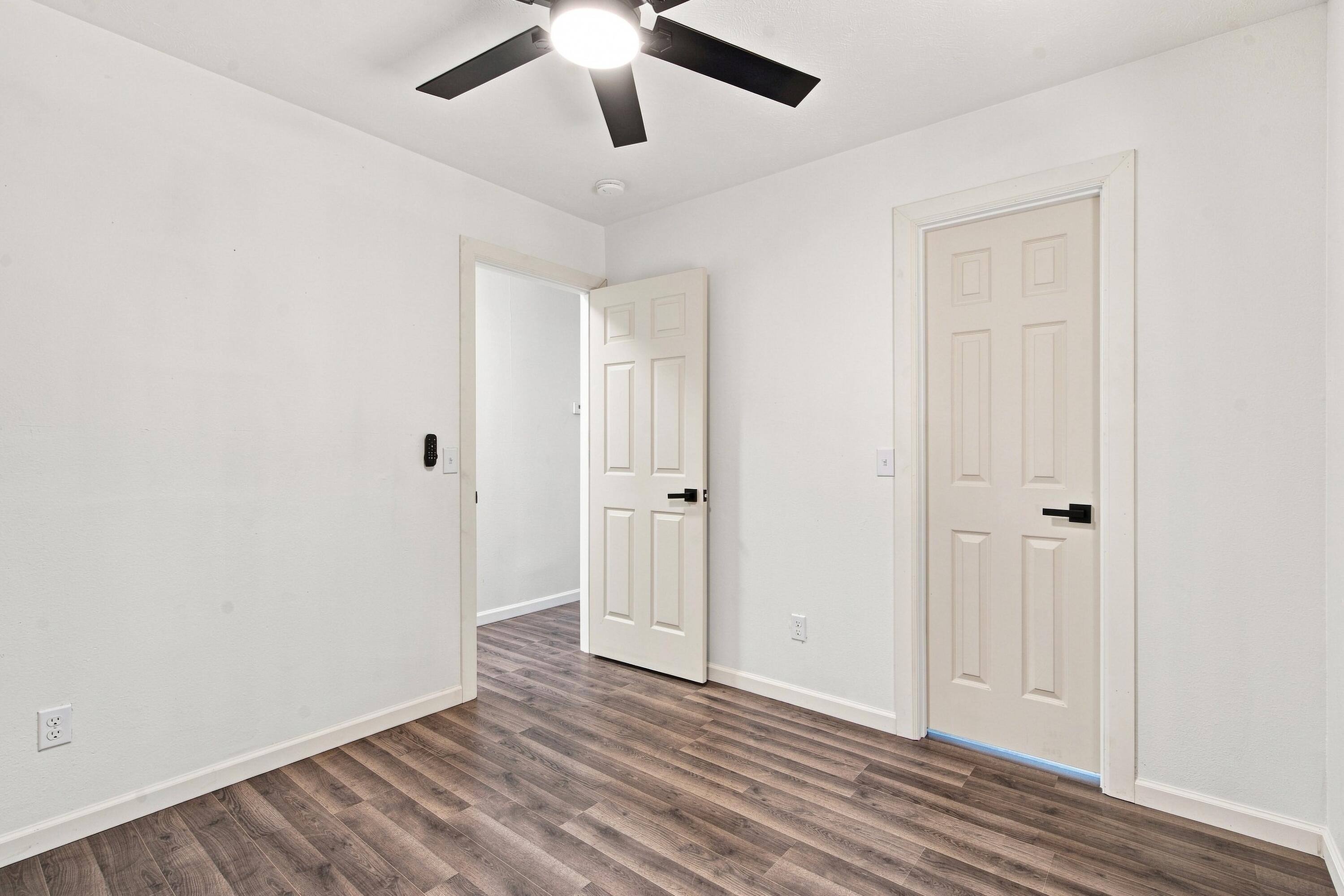 4003 Buckeye Road Property Photo 17