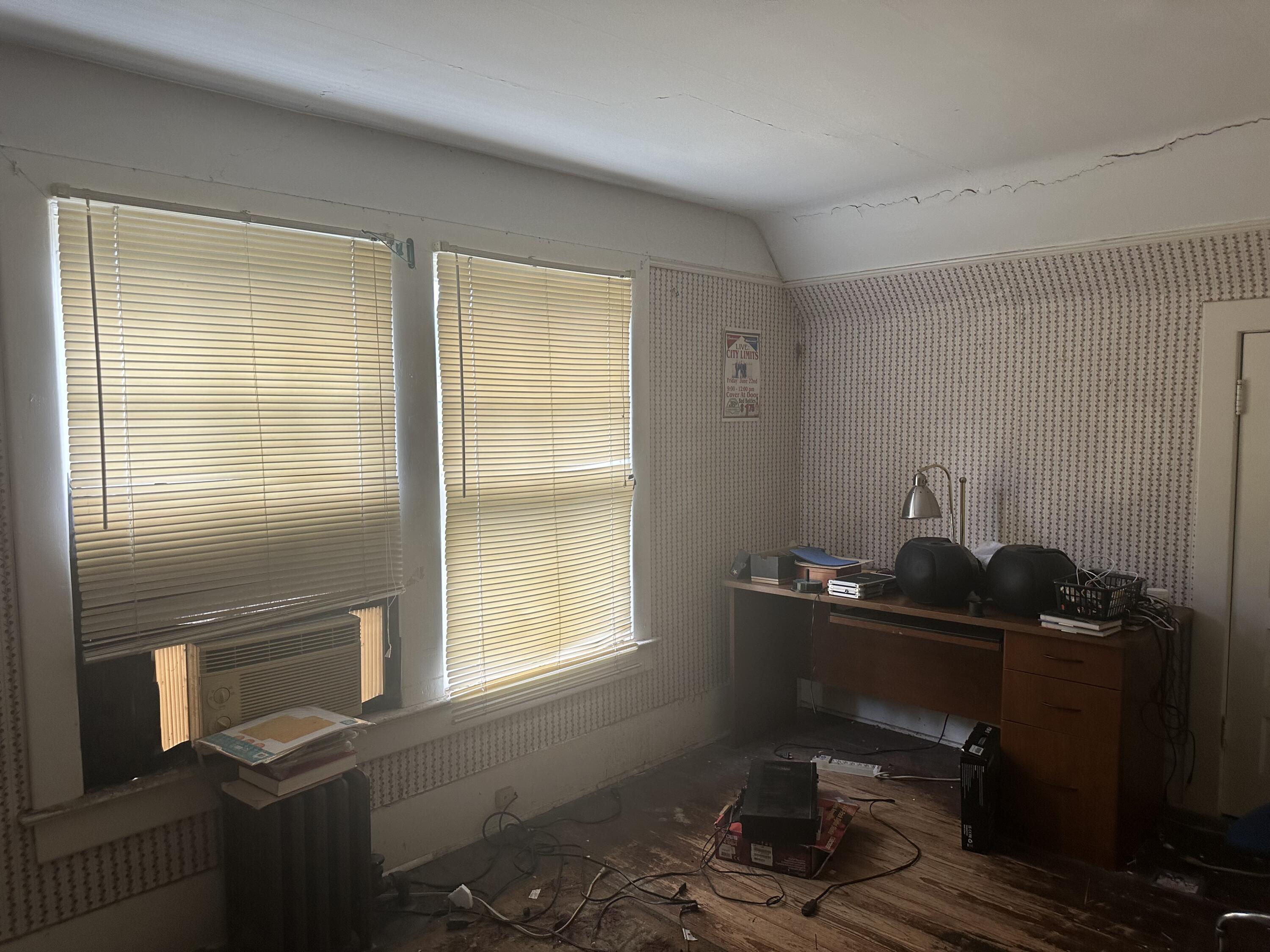 416 North Moffet Avenue Property Photo 5