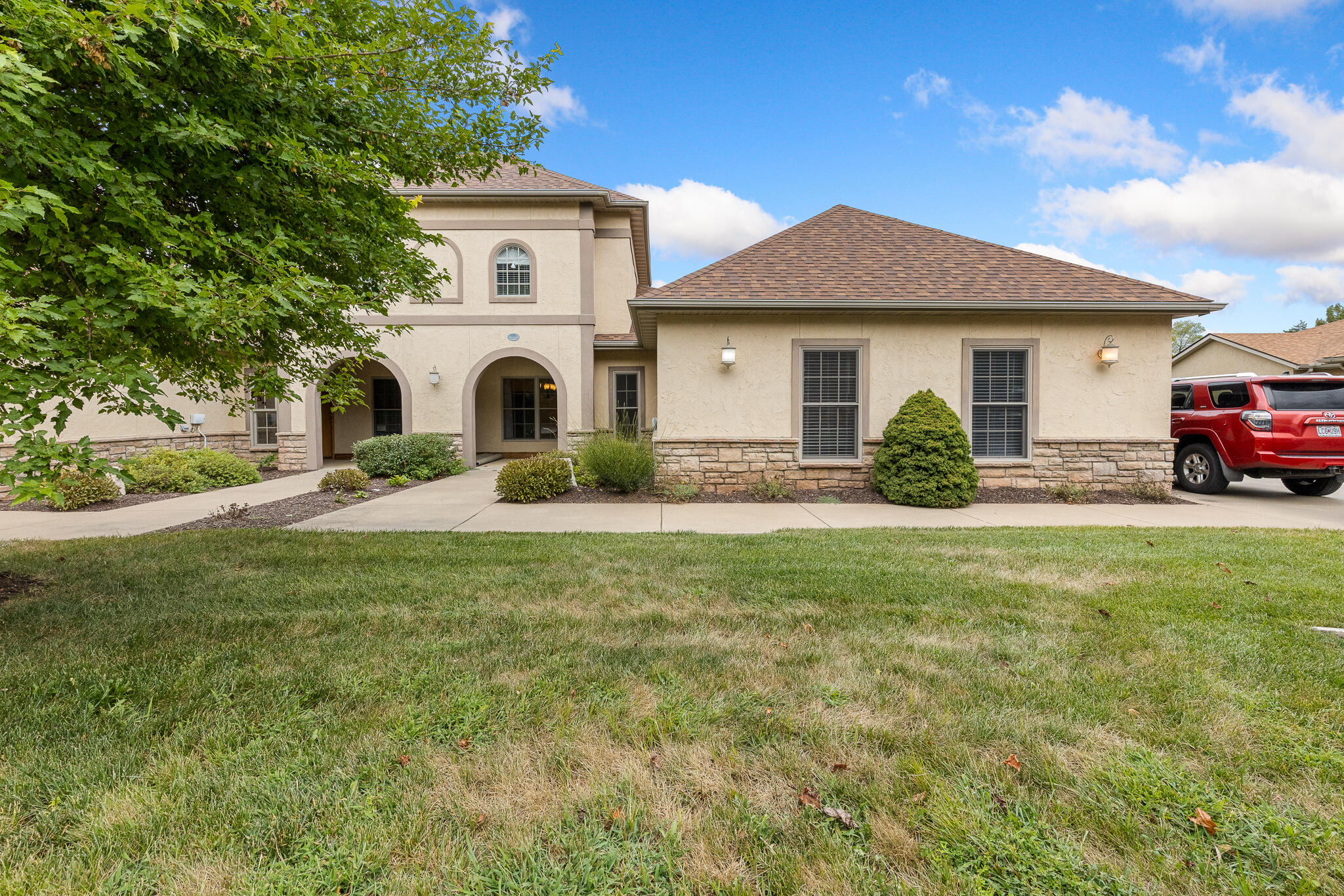 130 Lugano Lane Property Photo 1